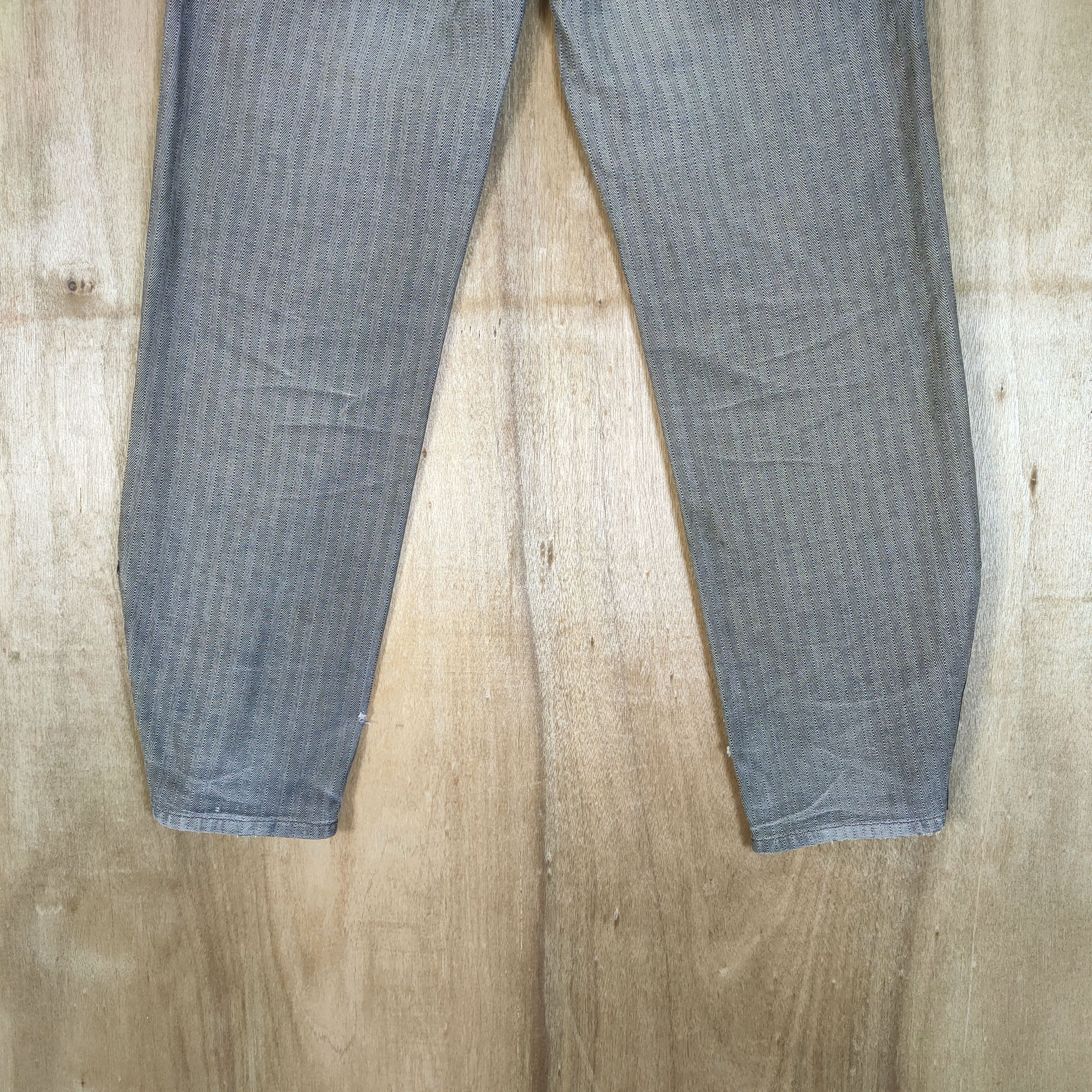 Japanese Brand VINTAGE 38923004 HICKORY STRIPED FADED PANTS Size US 32 / EU 48 - 7 Thumbnail