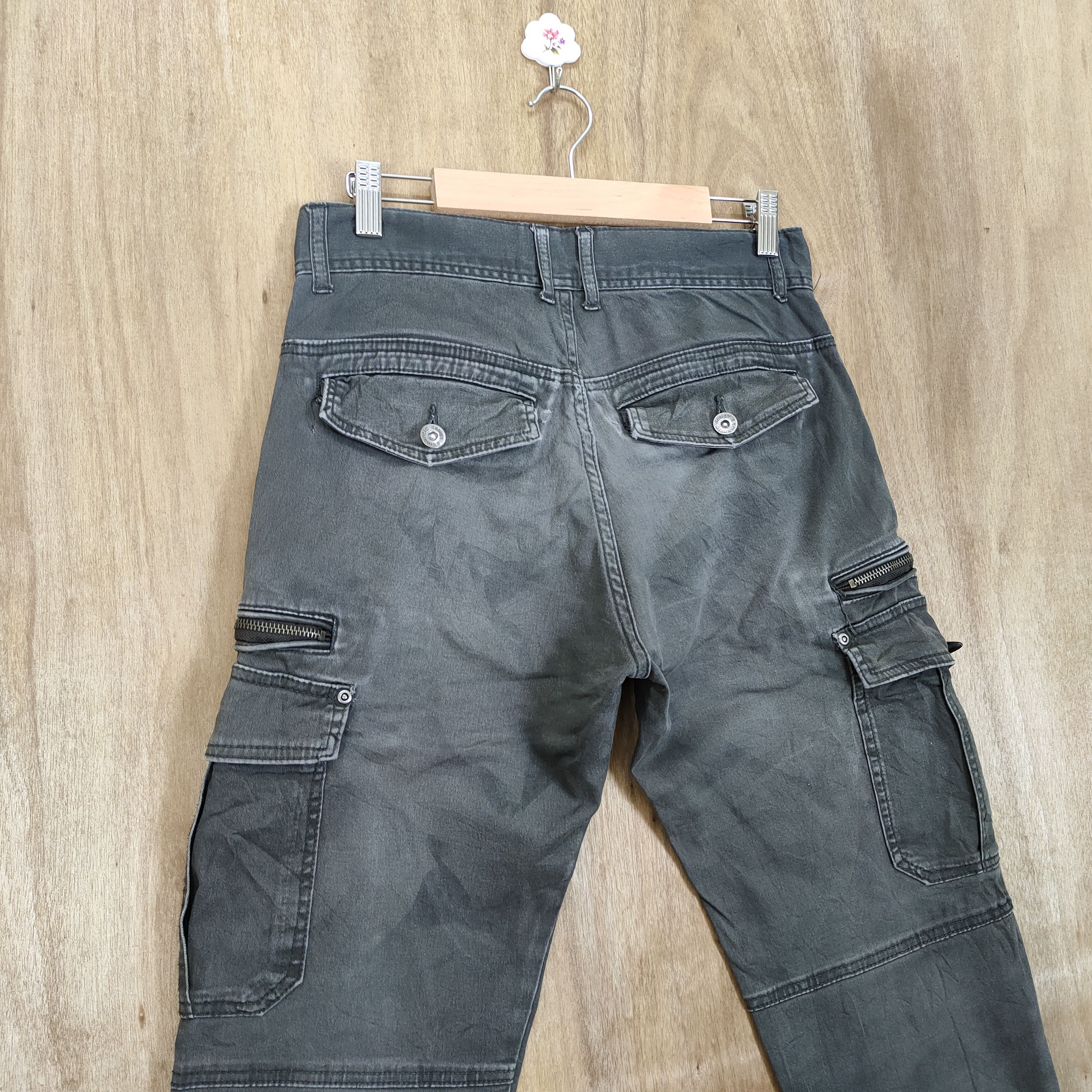 Japanese Brand VINTAGE SEMANTIC DESIGN SUN FADED CARGO PANTS Size US 30 / EU 46 - 8 Thumbnail
