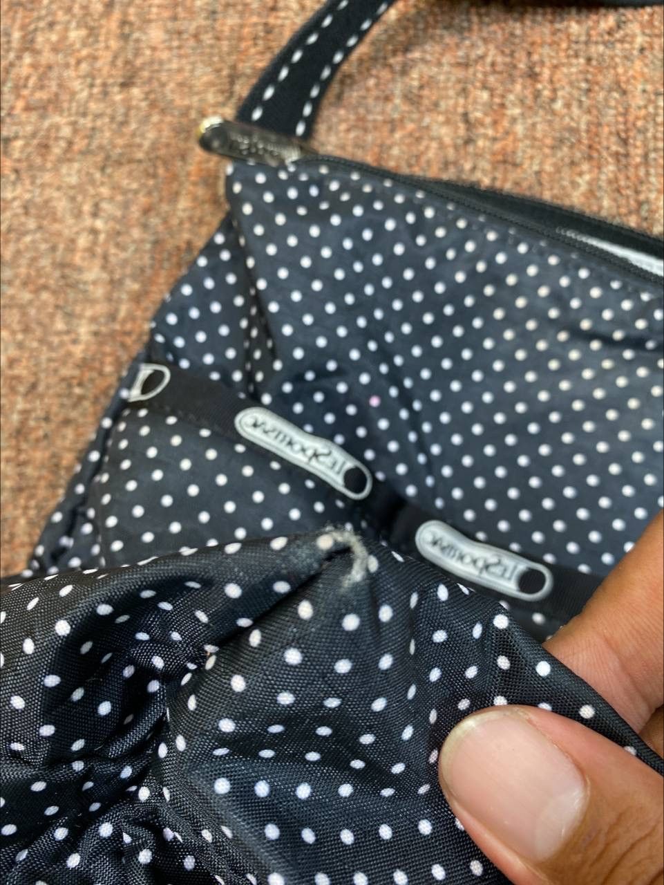LeSportsac Lesportsac sling bag nice design Size ONE SIZE - 10 Thumbnail