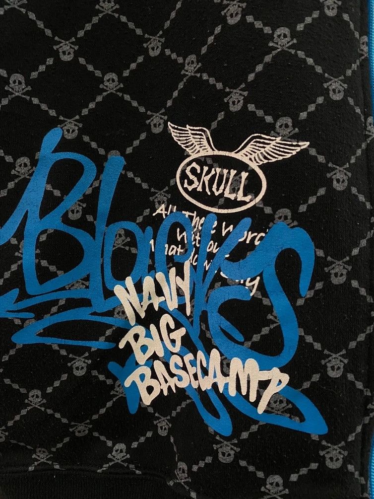 Japanese Brand × Seditionaries ALL OVER PRINTED CROSS BONE SKULL HOODIE SWEATSHIRT Size US S / EU 44-46 / 1 - 5 Thumbnail