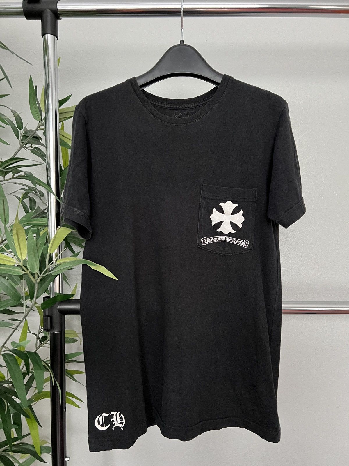 在庫少◆送料込♪【Chrome Hearts】cemetery print Tshirt black Chrome Hearts Multi Color Cross Cemetery T-shirt Black Men's