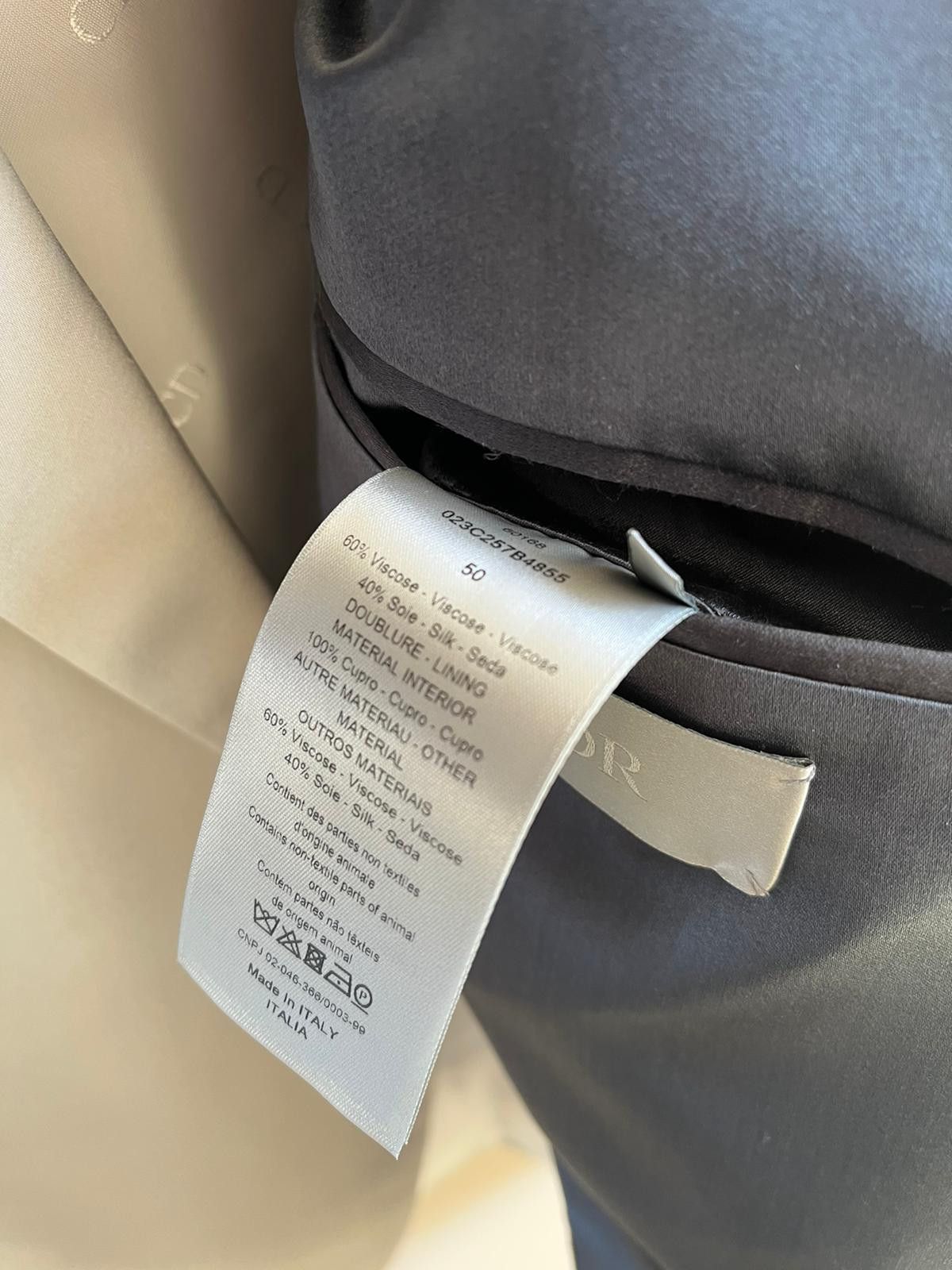 Dior Scarf Attache Blazer in Ivory Size US M / EU 48-50 / 2 - 8 Thumbnail
