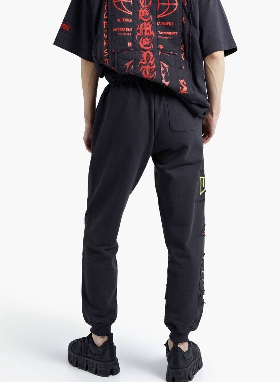 Vetements Vetements Hardcore Logo Sweatpants Size US 32 / EU 48 - 4 Thumbnail