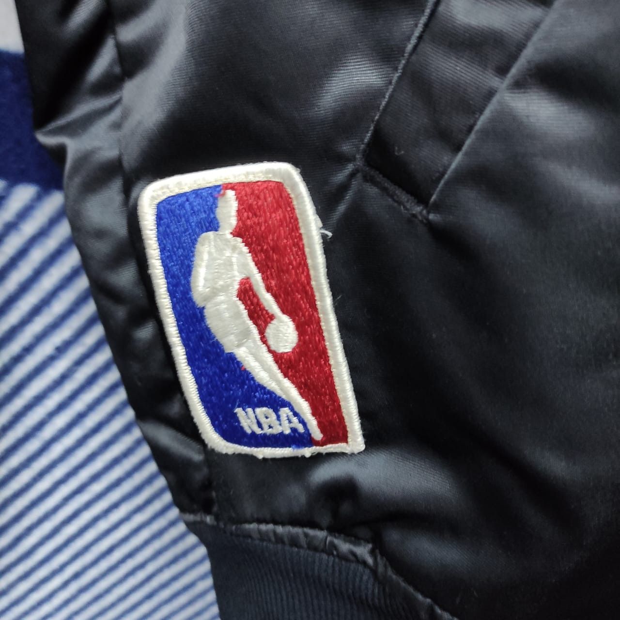 NBA Rare 80’s Lakers Starter Nylon Jacket Size US L / EU 52-54 / 3 - 7 Thumbnail