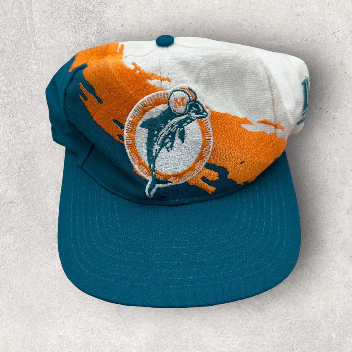 90's Miami Dolphins Logo Athletic Splash NFL Snapback Hat – Rare VNTG