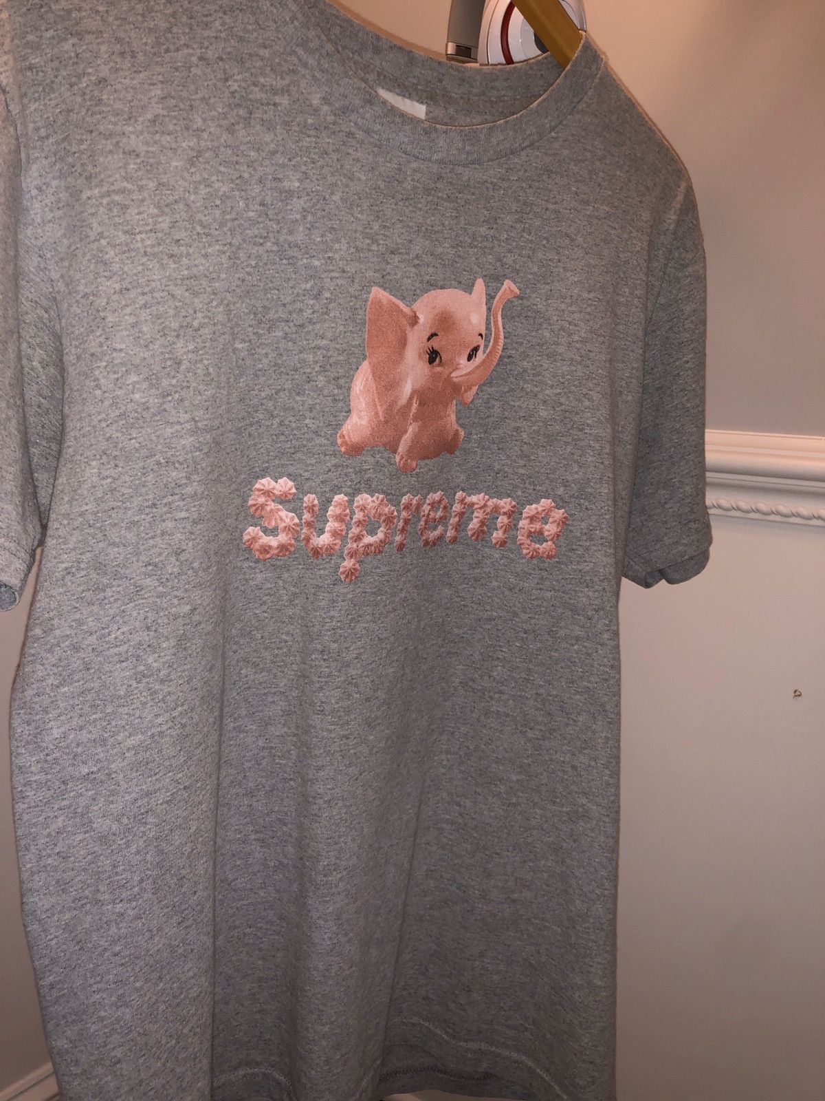 Supreme GRAY SUPREME ELEPHANT TEE Size US M / EU 48-50 / 2 - 3 Thumbnail
