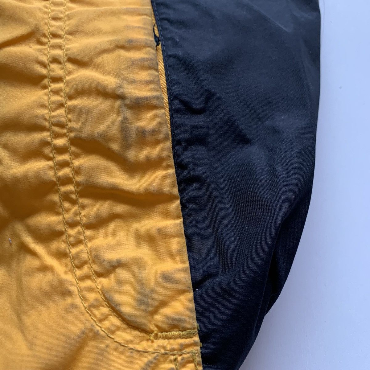 Columbia × Vintage Vintage 90s Columbia Outdoors Yellow Zip Up Jacket Rare Size M / US 6-8 / IT 42-44 - 6 Thumbnail
