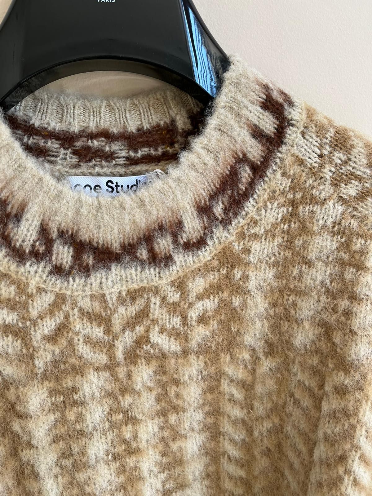 Acne Studios FN-MN-KNIT000279 in Beige Size US M / EU 48-50 / 2 - 7 Thumbnail
