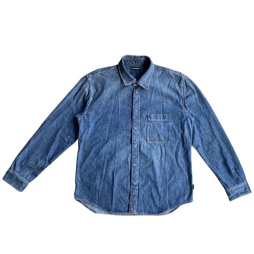 Balenciaga 2019 Back Logo Embroidered Oversize Denim Shirt Size US M / EU 48-50 / 2 - 3 Thumbnail