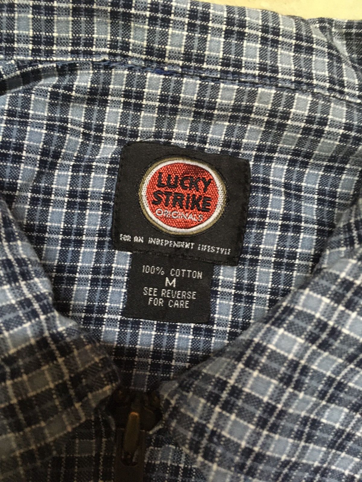 Japanese Brand Lucky Strike Cigarette Zipper Long Sleeve Shirt Size US M / EU 48-50 / 2 - 3 Thumbnail