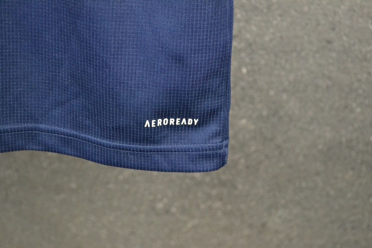 Adidas Juventus 2020 away adidas soccer jersey Size US XS / EU 42 / 0 - 4 Thumbnail