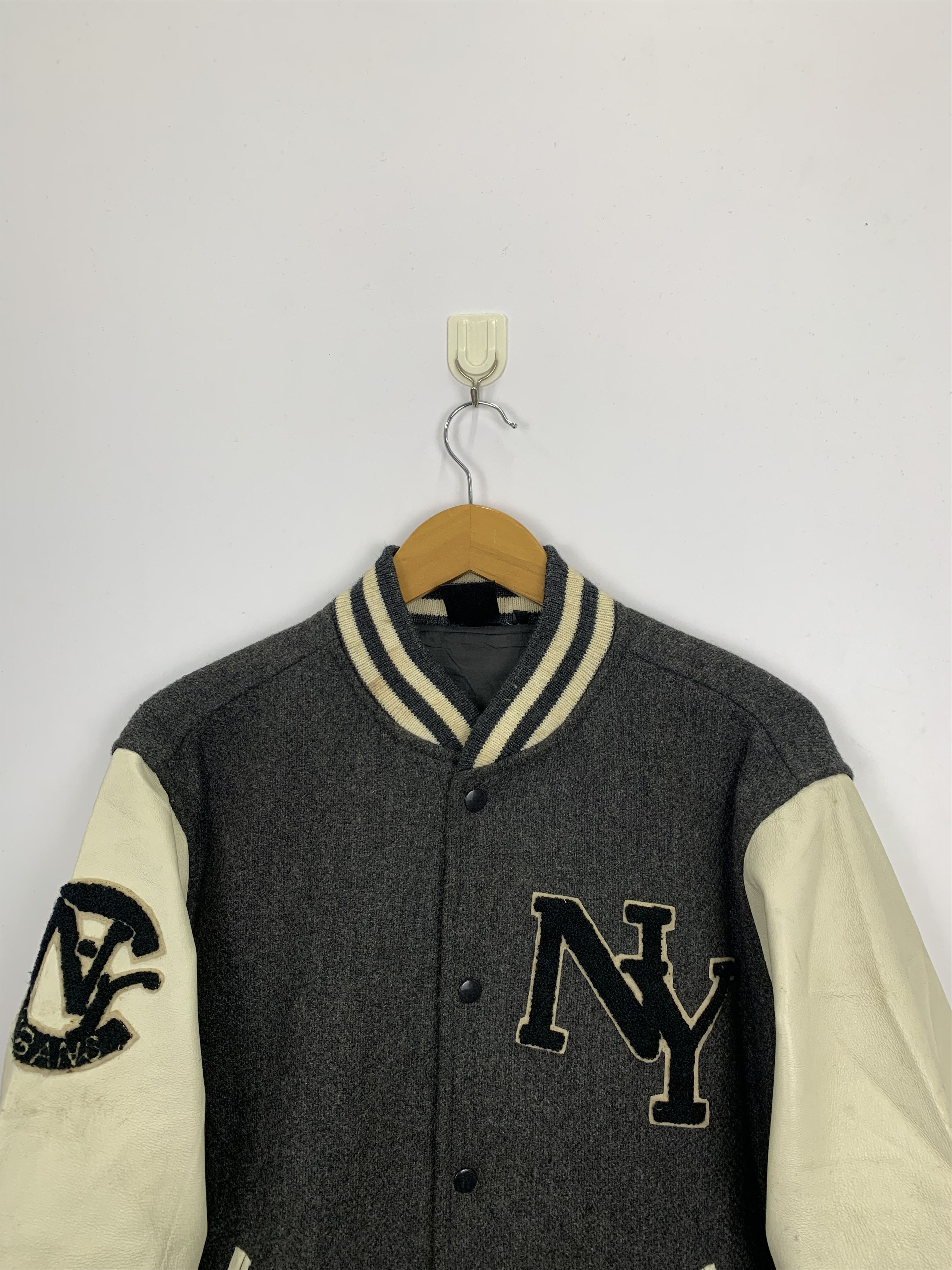 Vintage Vintage New York Varsity Jacket Sleeve Leather V0457 Size US M / EU 48-50 / 2 - 3 Thumbnail