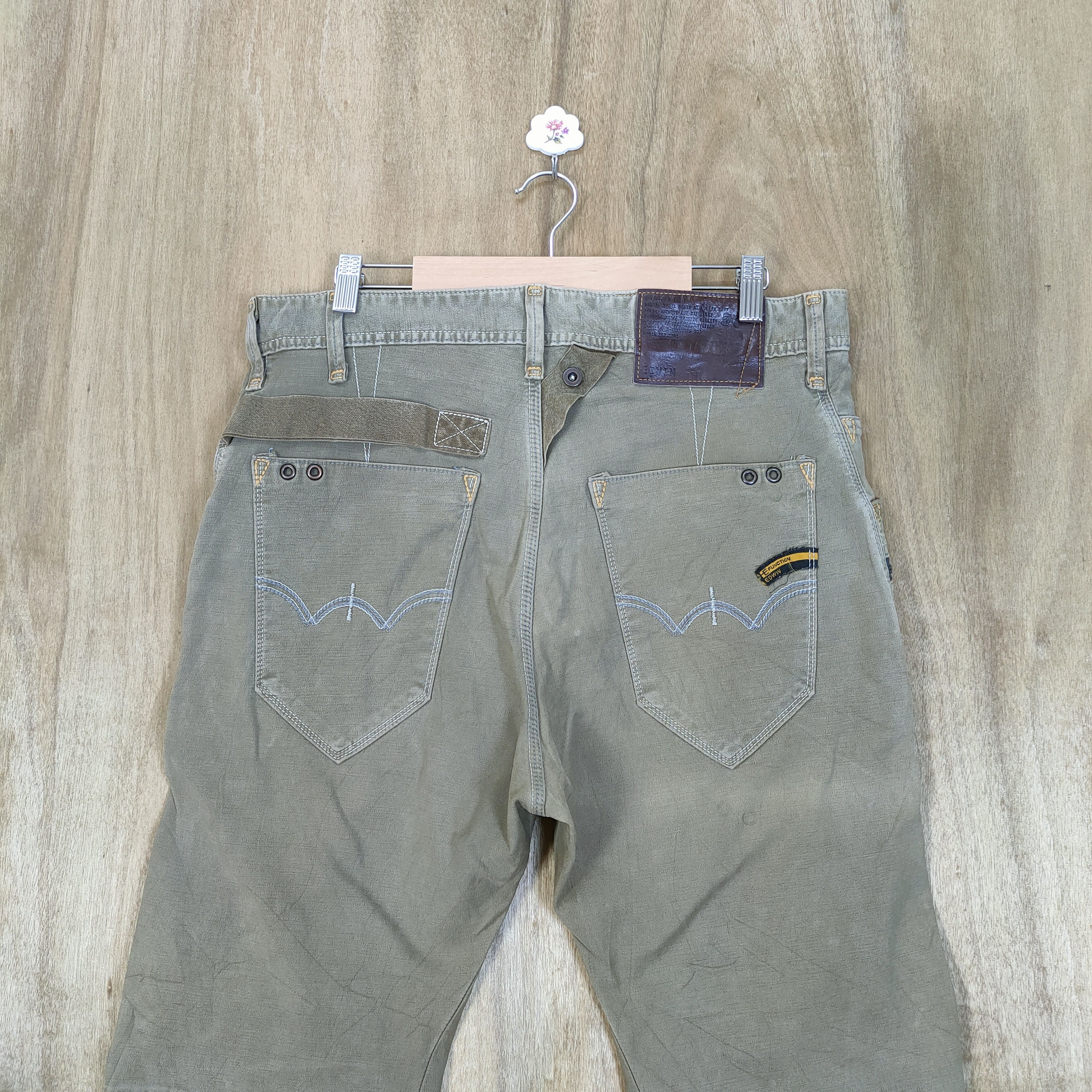 Edwin VINTAGE EDWIN FADED BAGGY CARGO PANTS Size US 32 / EU 48 - 9 Thumbnail