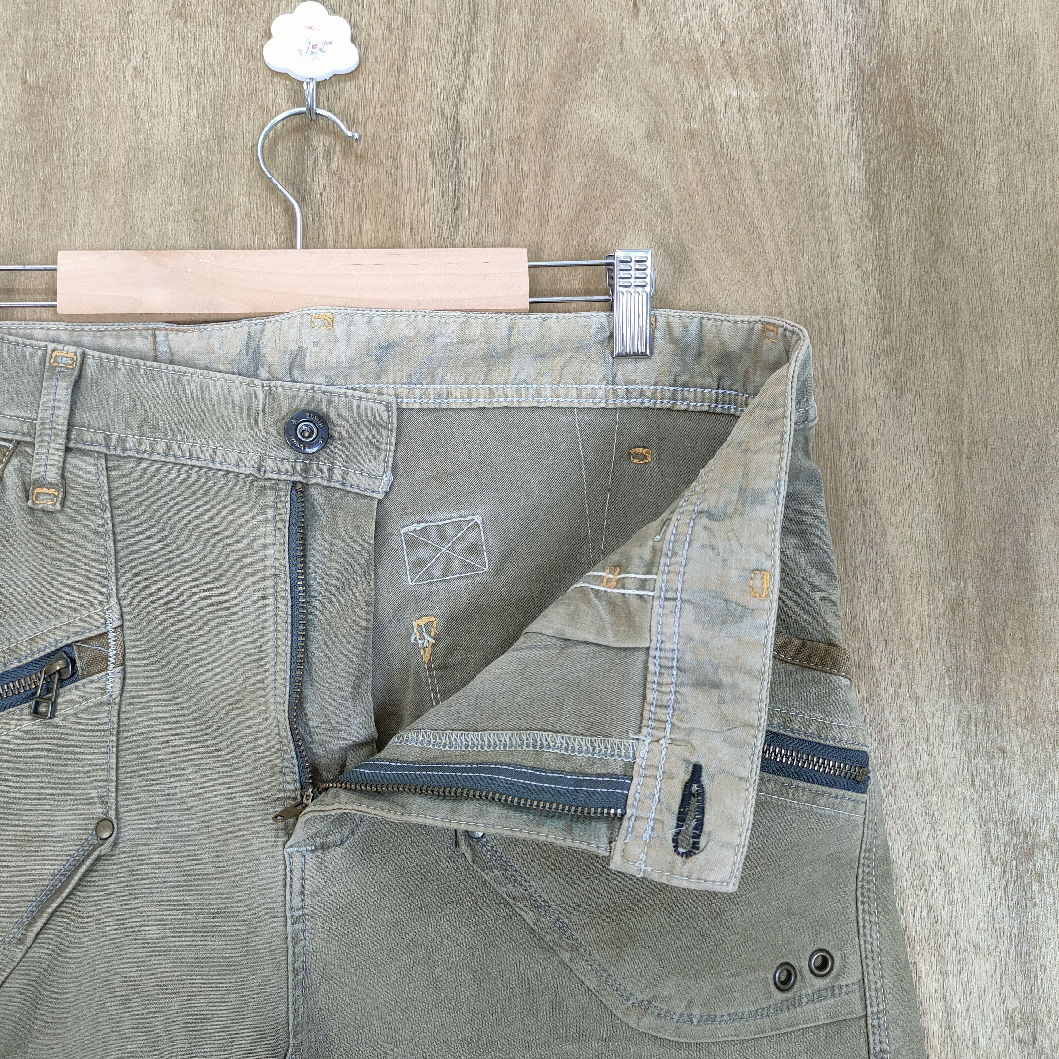 Edwin VINTAGE EDWIN FADED BAGGY CARGO PANTS Size US 32 / EU 48 - 8 Thumbnail