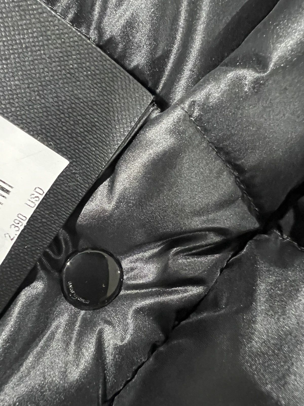 Saint Laurent Paris Saint Laurent men’s nylon puffer jacket. 48/M. $2390 Size US M / EU 48-50 / 2 - 12 Thumbnail