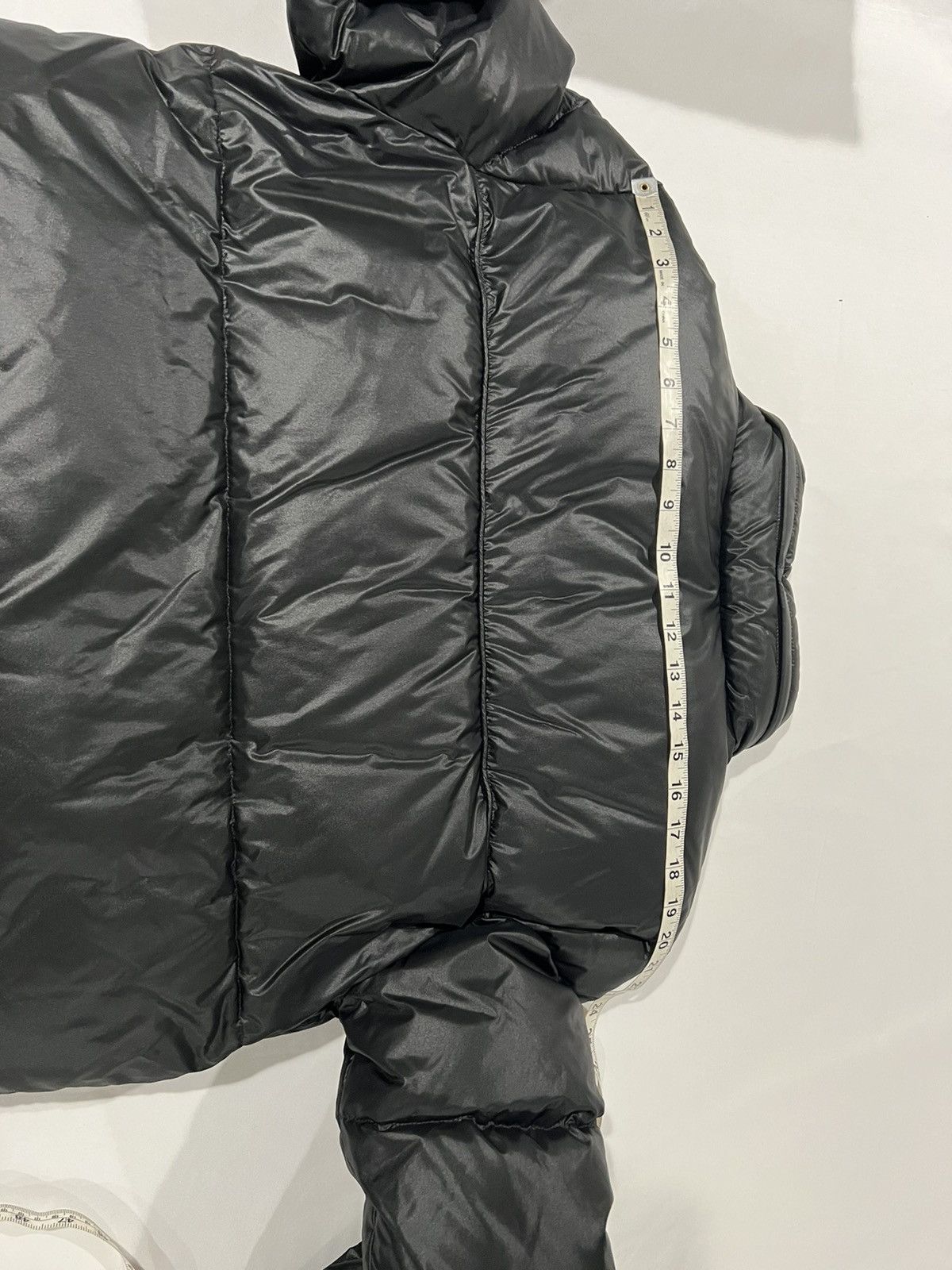 Saint Laurent Paris Saint Laurent men’s nylon puffer jacket. 48/M. $2390 Size US M / EU 48-50 / 2 - 9 Thumbnail