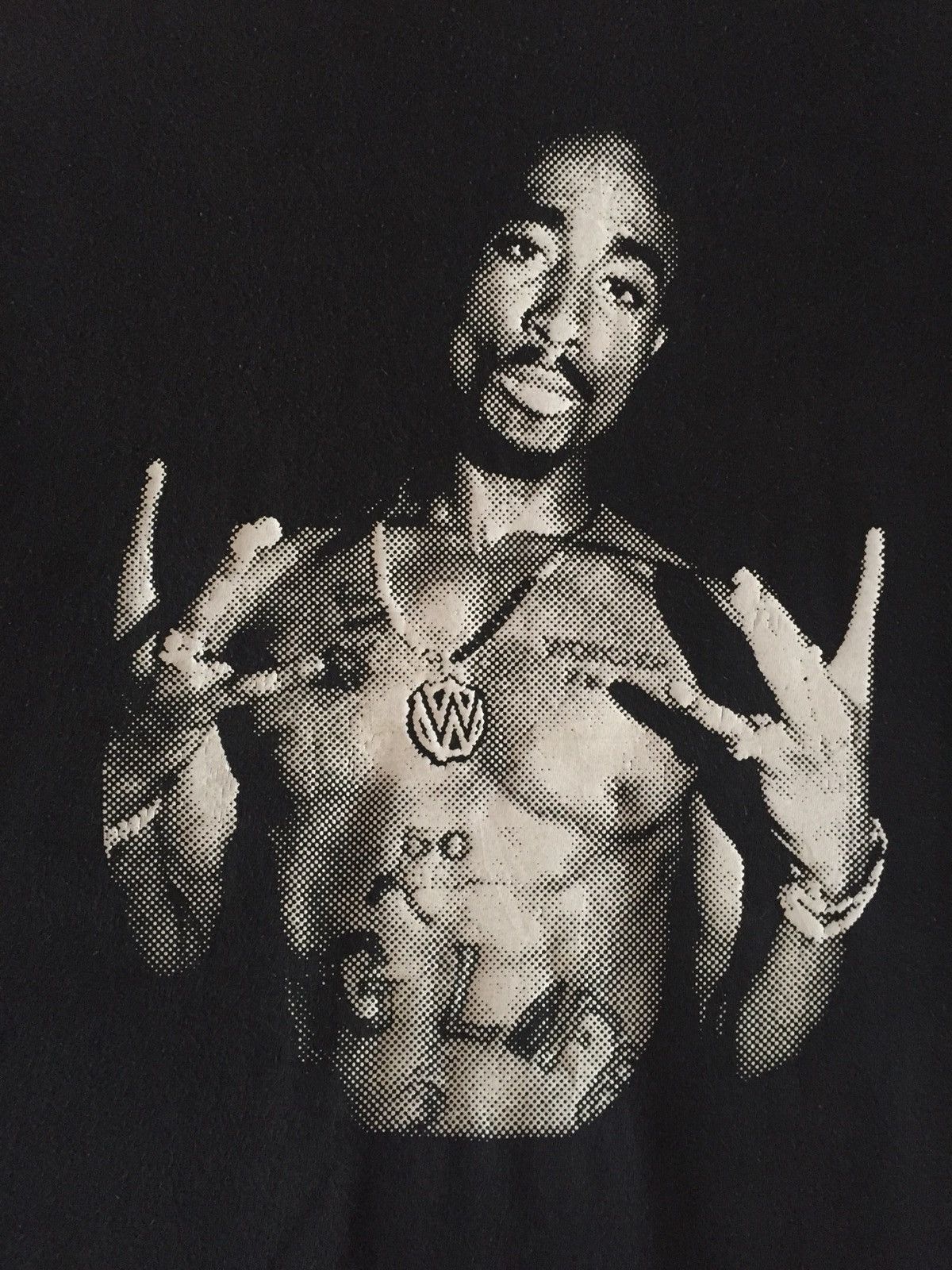 Other Tupac Shakur X Workshop Willy Santos Tee Size US XL / EU 56 / 4 - 2 Thumbnail