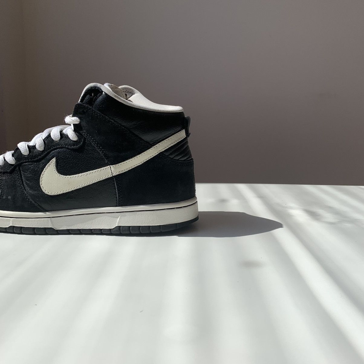 Nike 2008 Nike Dunk High Pro SB Venom Size US 7 / EU 40 - 11 Thumbnail