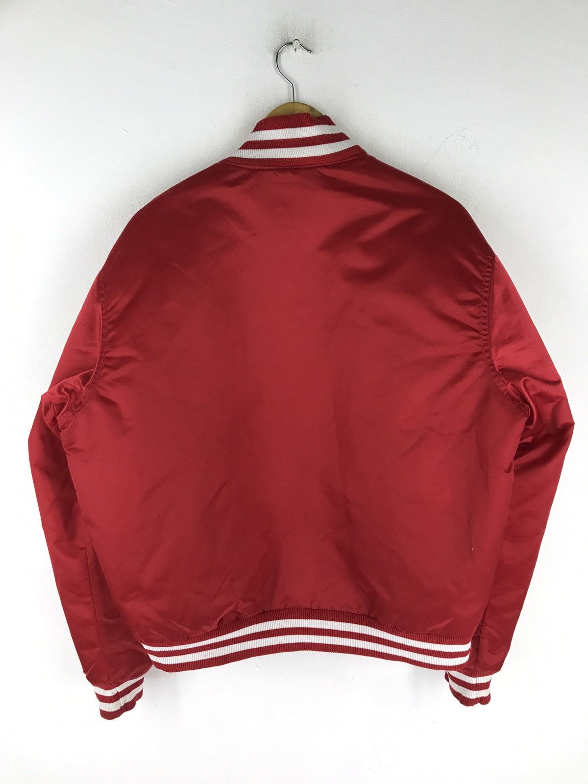 MLB 🔥 RARE VINTAGE REDS MLB NATIONAL LEAGUE SATIN BOMBER JACKET Size US XL / EU 56 / 4 - 7 Thumbnail