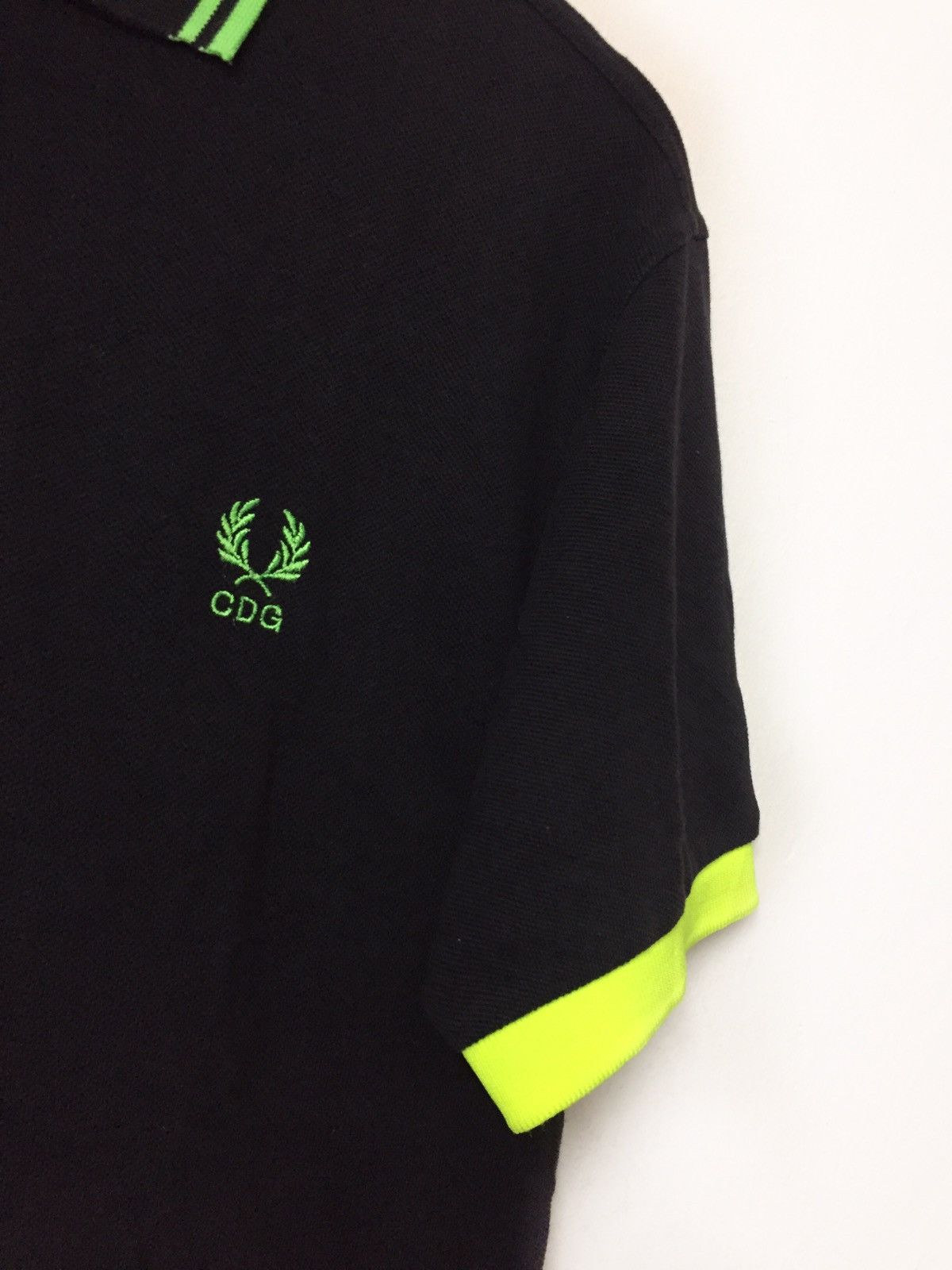 Comme des Garcons Fred Perry x Comme des Garcons Size US M / EU 48-50 / 2 - 6 Thumbnail