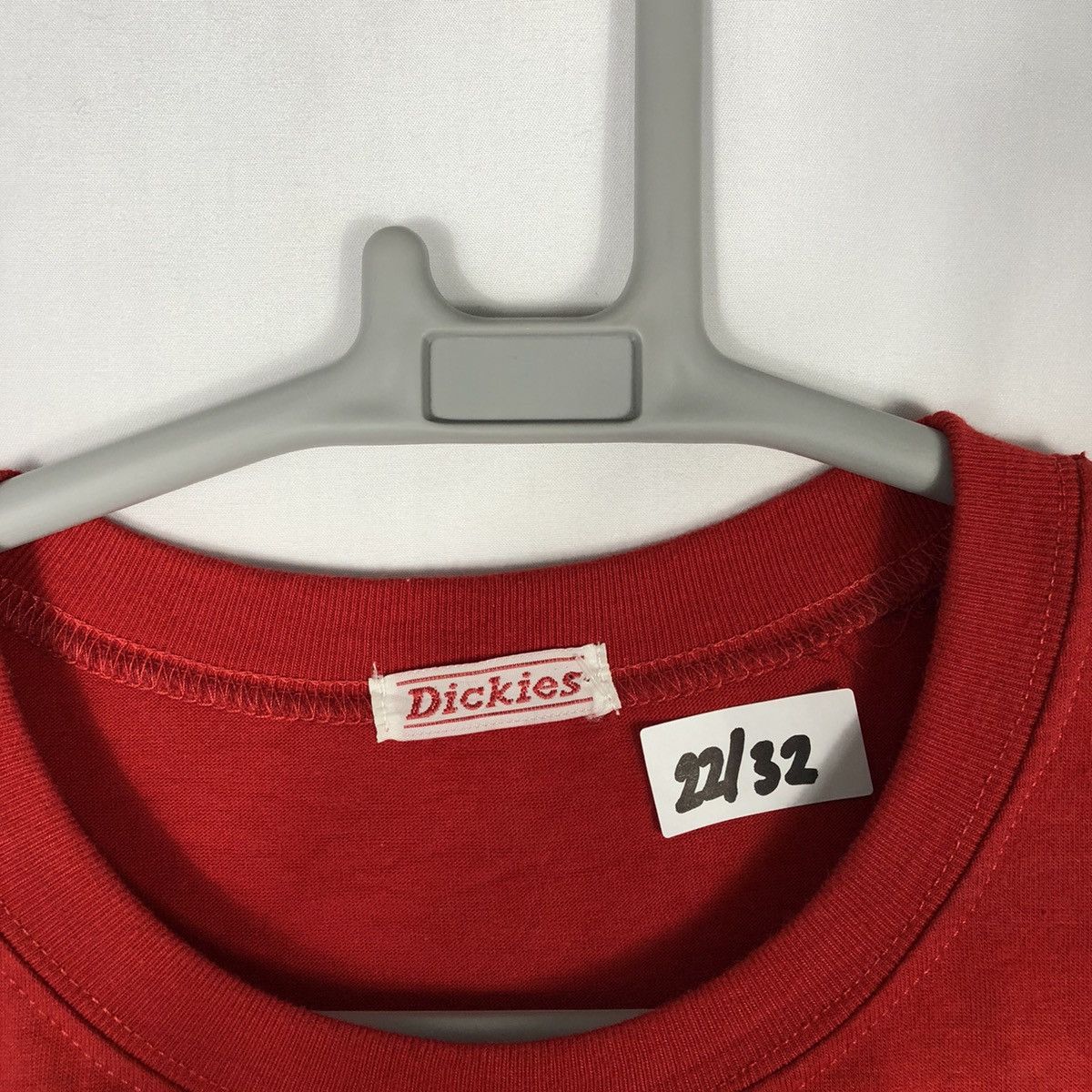 Dickies × Vintage 🔥Rare🔥Vintage Dickies Red And Blue Big Hit Spellout Tee Size US L / EU 52-54 / 3 - 10 Thumbnail