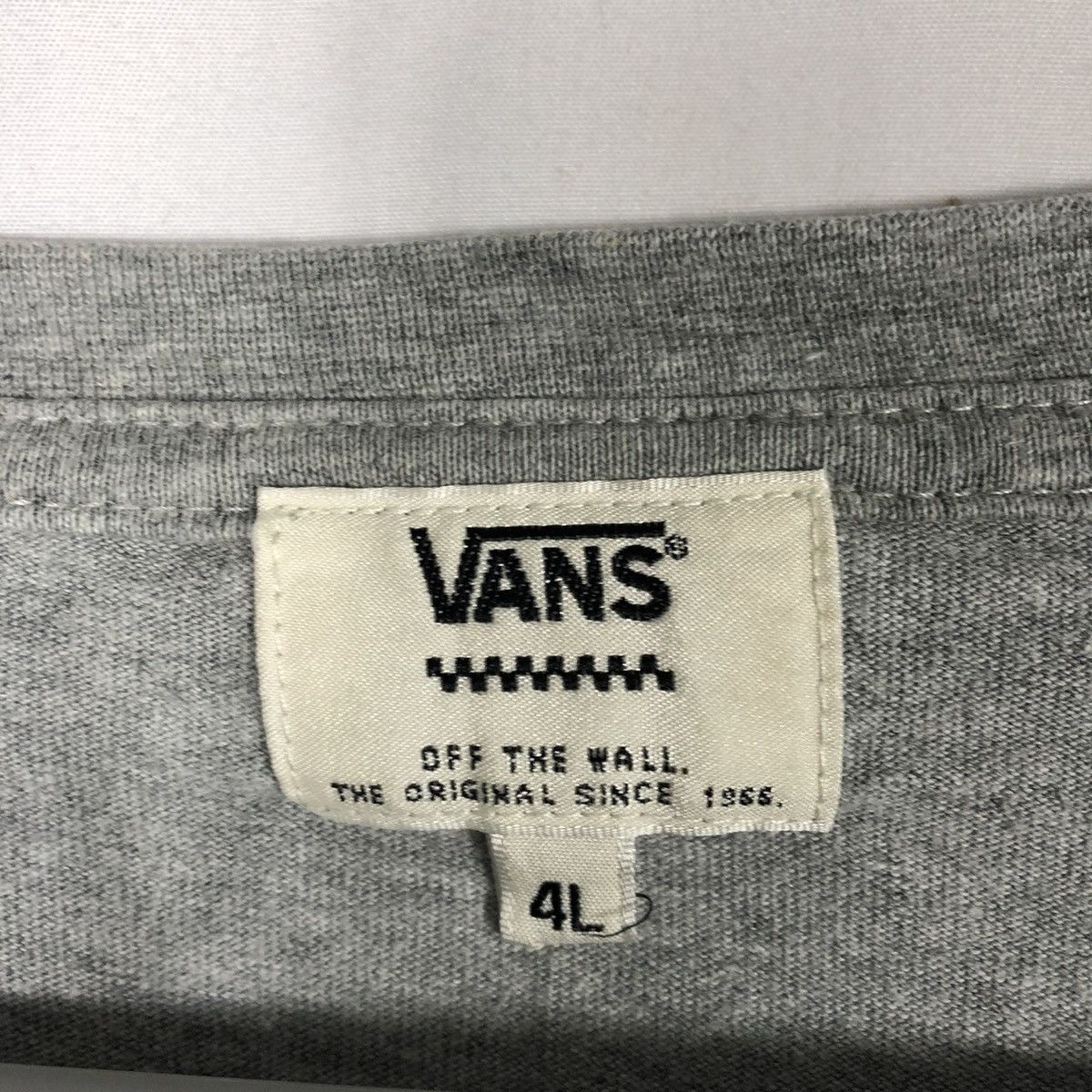 Vans 🔥Sick🔥Rare🔥Vans Of The Wall Big Print Skate Tee Size US XXL / EU 58 / 5 - 14 Thumbnail