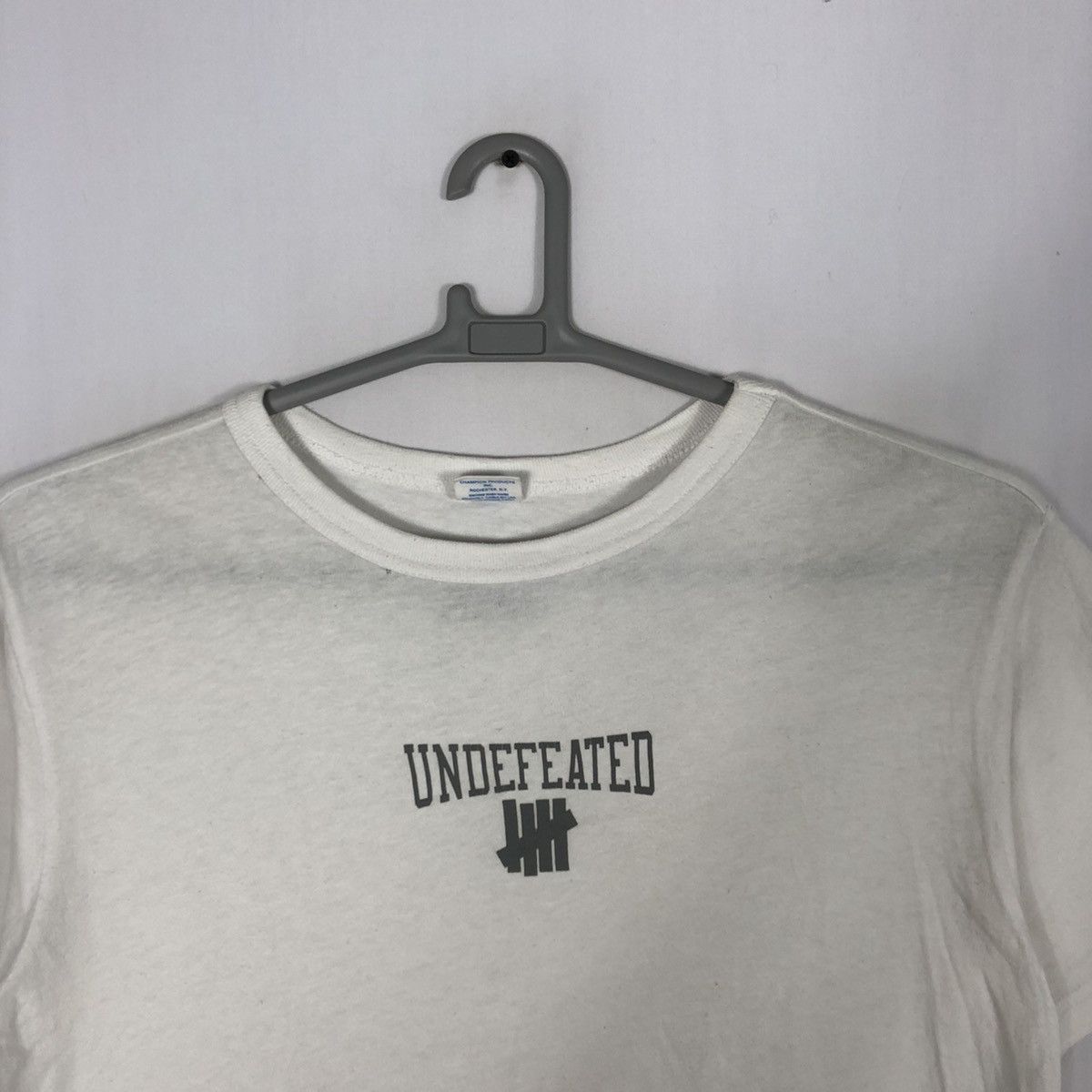 Champion × Undefeated 🔥Rare🔥Champion X Undefeated Center Spellout Logo Skate Tee Size US S / EU 44-46 / 1 - 2 Thumbnail