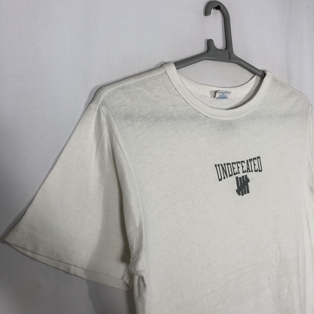 Champion × Undefeated 🔥Rare🔥Champion X Undefeated Center Spellout Logo Skate Tee Size US S / EU 44-46 / 1 - 7 Thumbnail