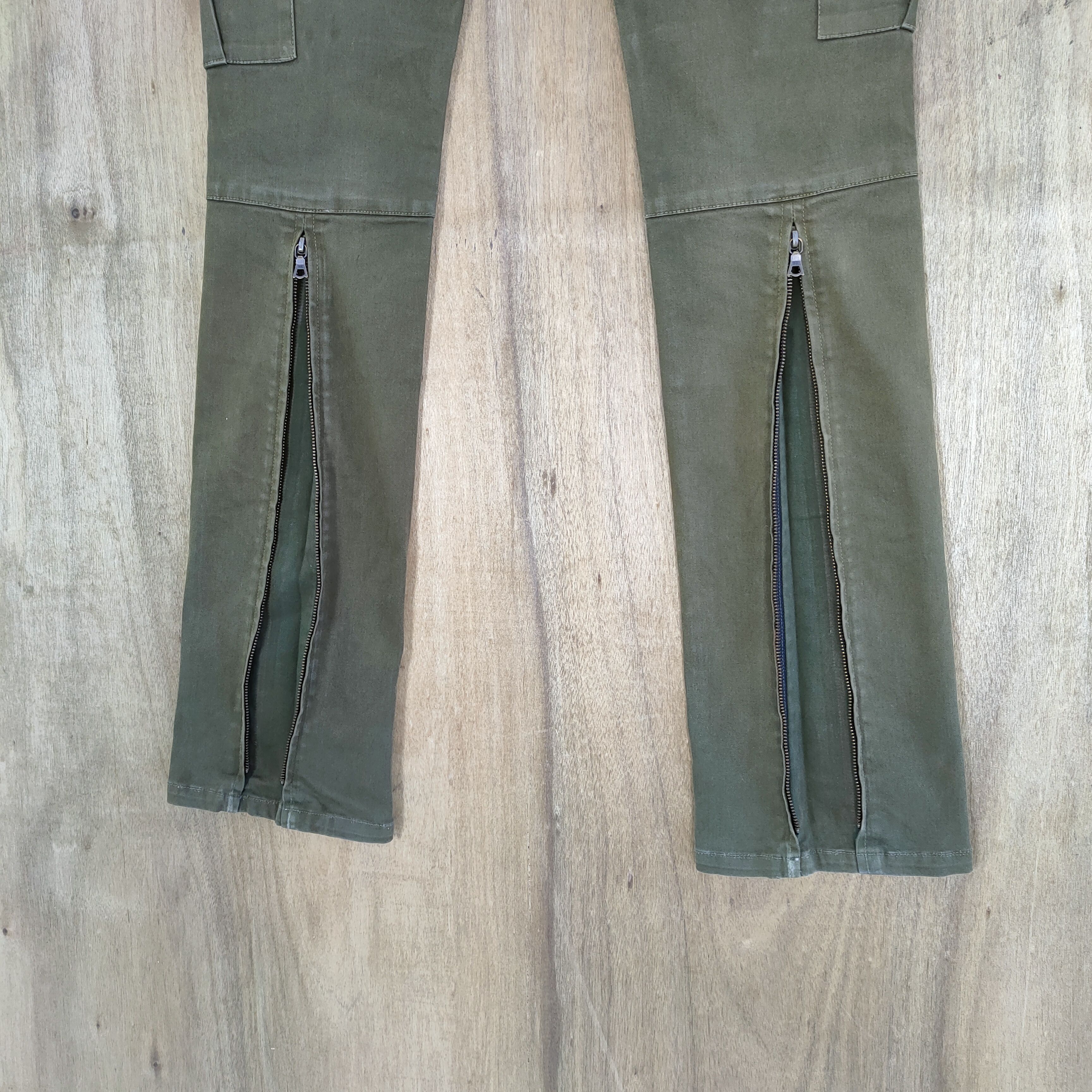 NO ID NO ID JAPANESE FLARE ZIPPER LEG CARGO PANTS Size US 30 / EU 46 - 8 Thumbnail