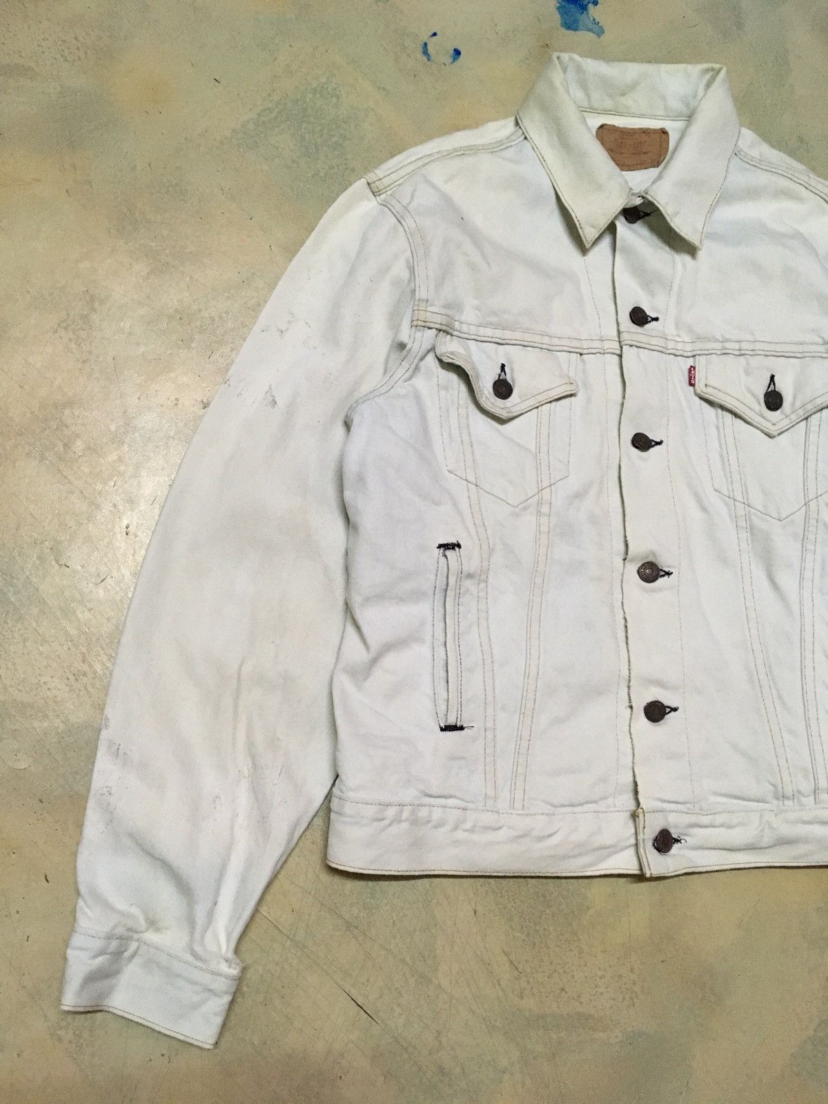 Levi's Vintage Levis Distressed Denim Jacket Size US M / EU 48-50 / 2 - 2 Thumbnail