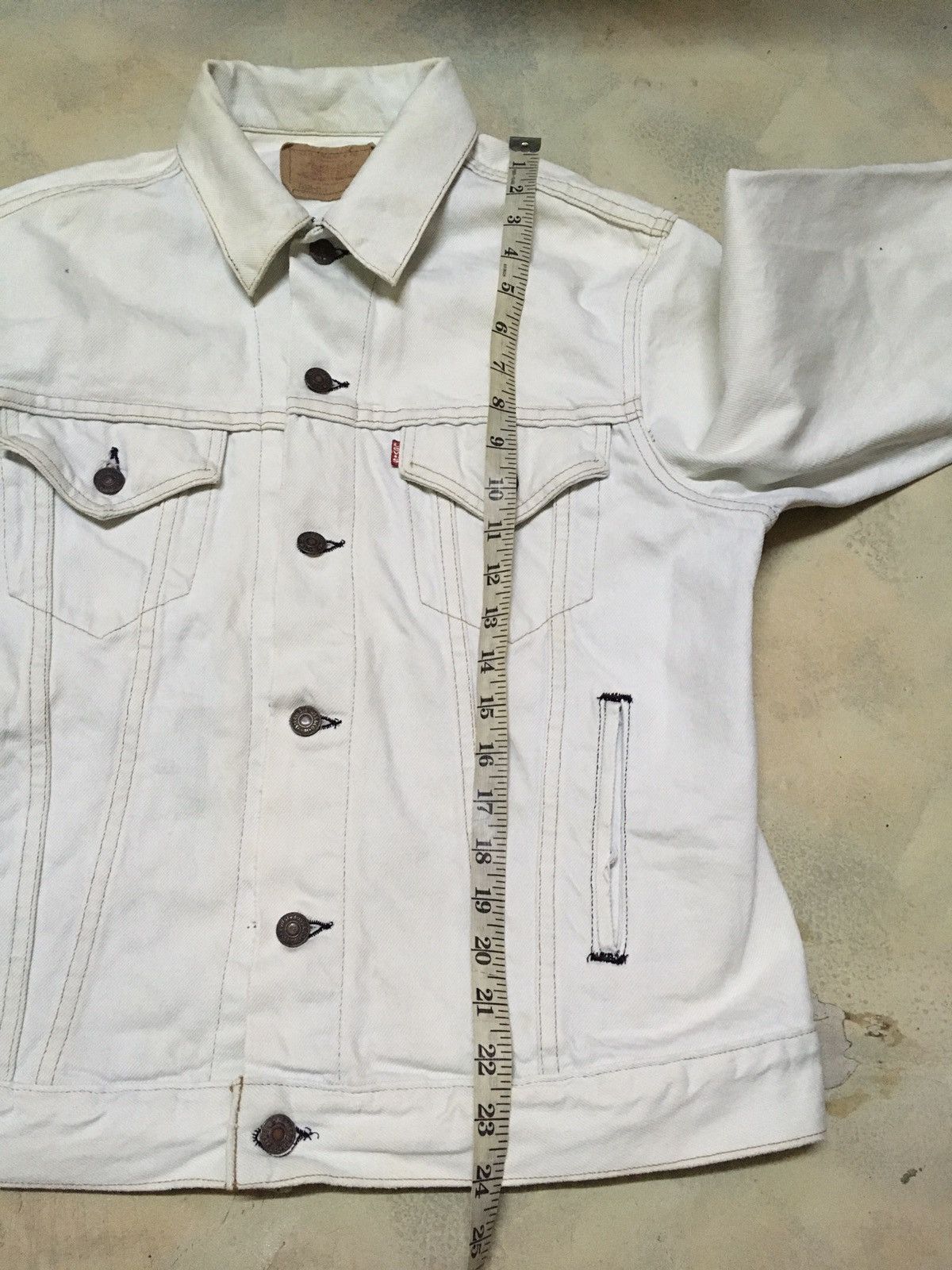 Levi's Vintage Levis Distressed Denim Jacket Size US M / EU 48-50 / 2 - 14 Thumbnail