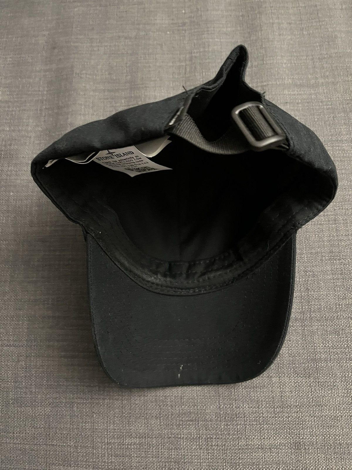 Stone Island Stone island black cap (only worn once) Size ONE SIZE - 2 Thumbnail