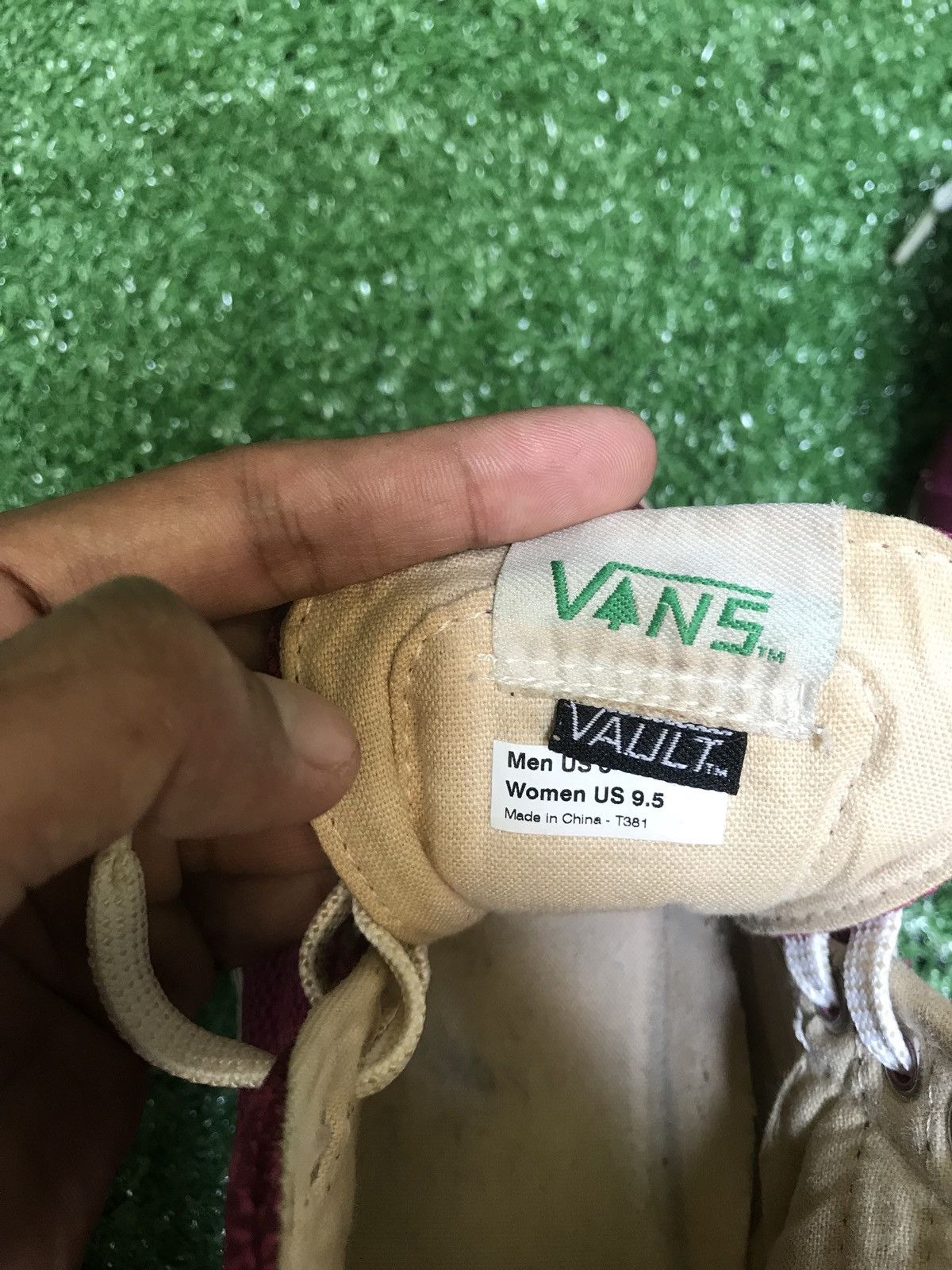 Vans 🔊🔥FINAL DROP🔥VINTAGE VANS X VAULT DESIGN Size US 8 / EU 41 - 8 Thumbnail