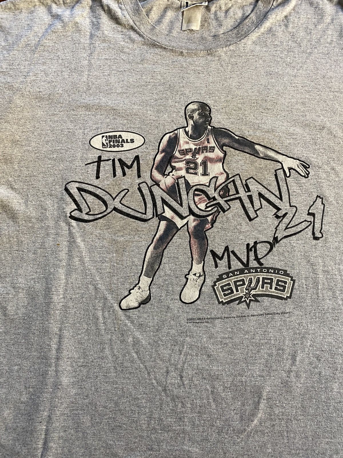 Lee Vintage ‘03 Tim Duncan MVP San Antonio Spurs Playoffs Tee Size US XXL / EU 58 / 5 - 2 Thumbnail