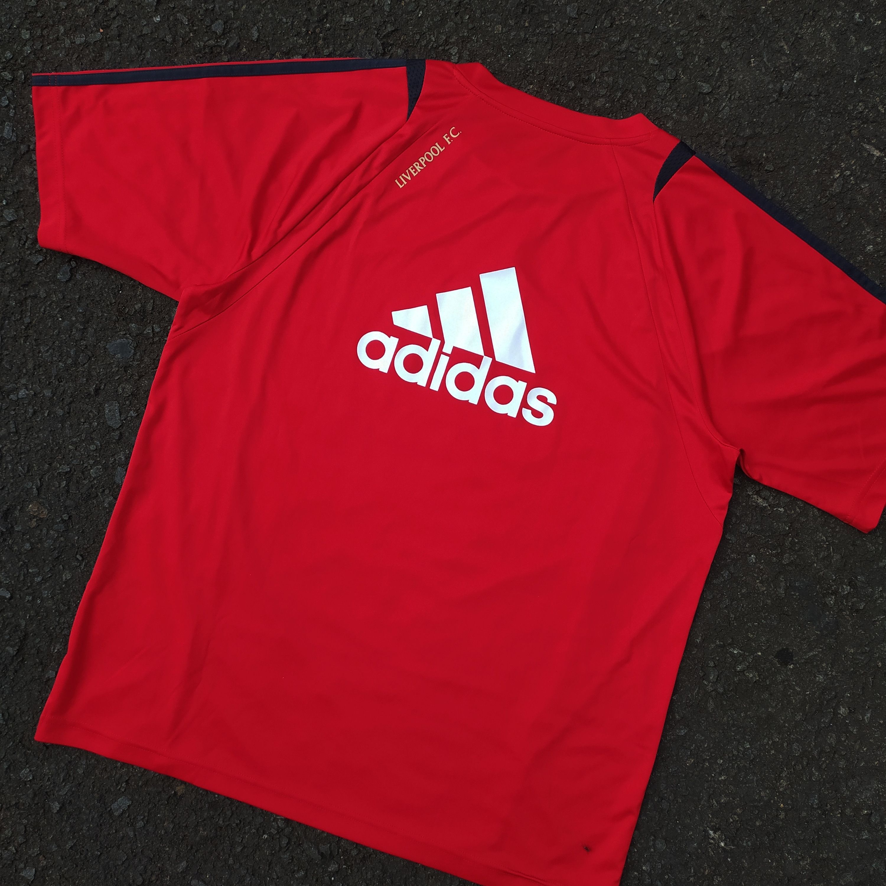 Adidas Liverpool FC Training/Leisure Jersey Shirt 2009-2010 Size US XL / EU 56 / 4 - 5 Thumbnail