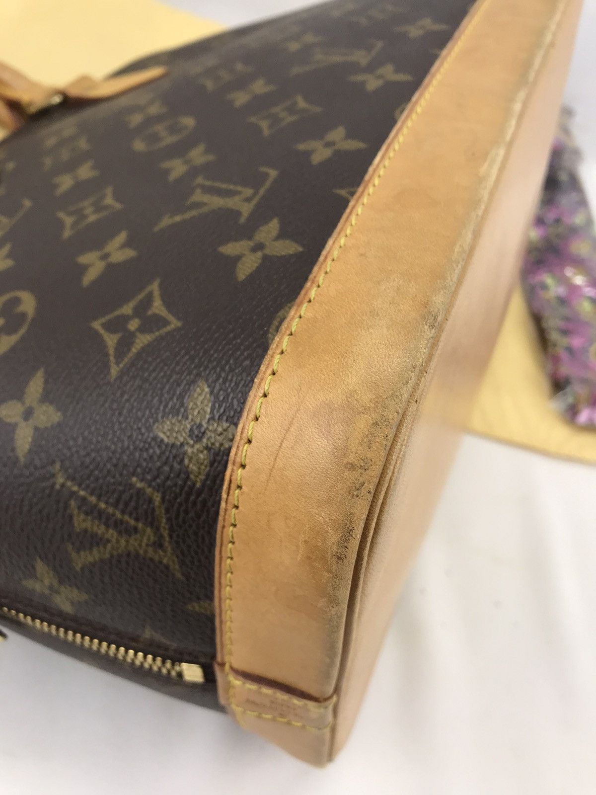Louis Vuitton 🔥Hot item🔥Authentic Louis Vuitton Alma Monogram Size ONE SIZE - 16 Thumbnail