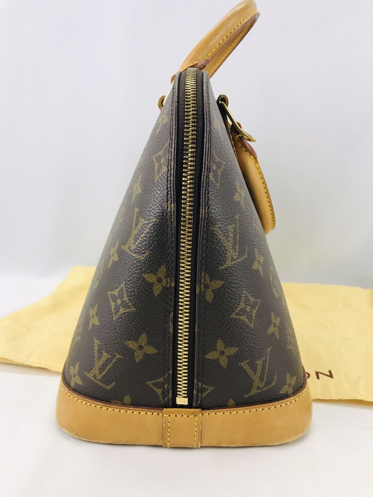 Louis Vuitton 🔥Hot item🔥Authentic Louis Vuitton Alma Monogram Size ONE SIZE - 11 Thumbnail