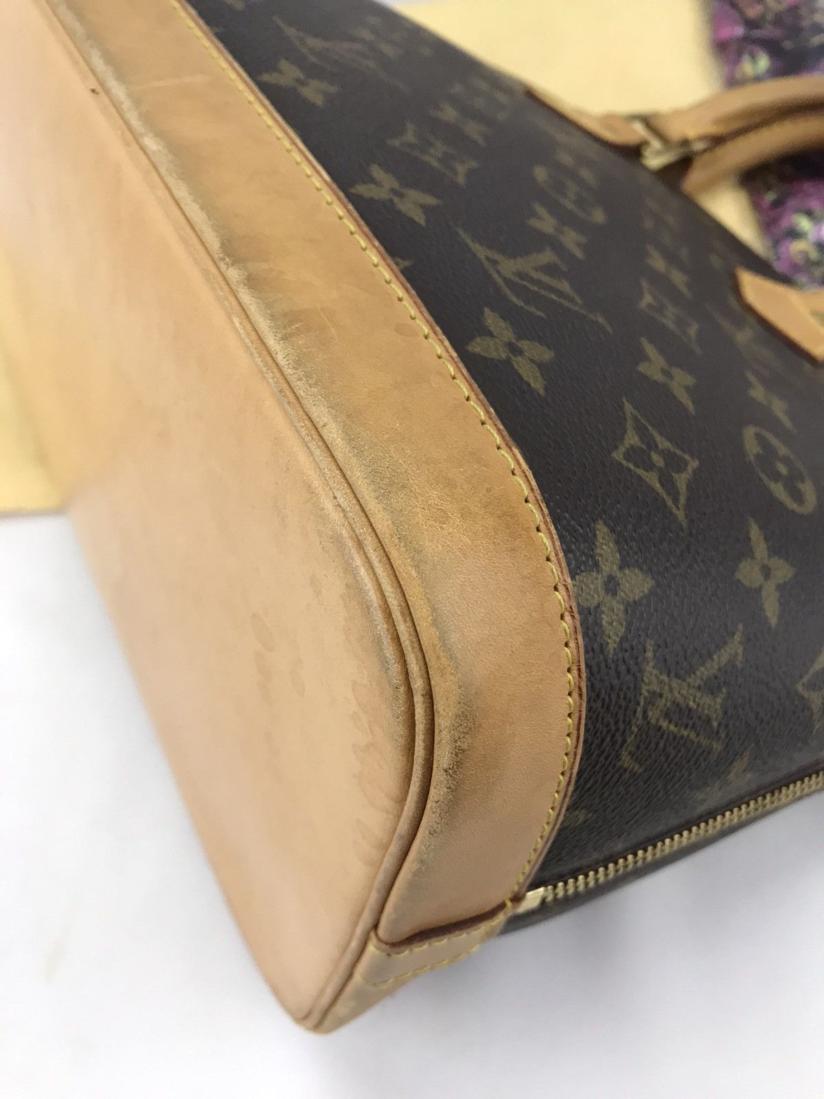 Louis Vuitton 🔥Hot item🔥Authentic Louis Vuitton Alma Monogram Size ONE SIZE - 17 Thumbnail