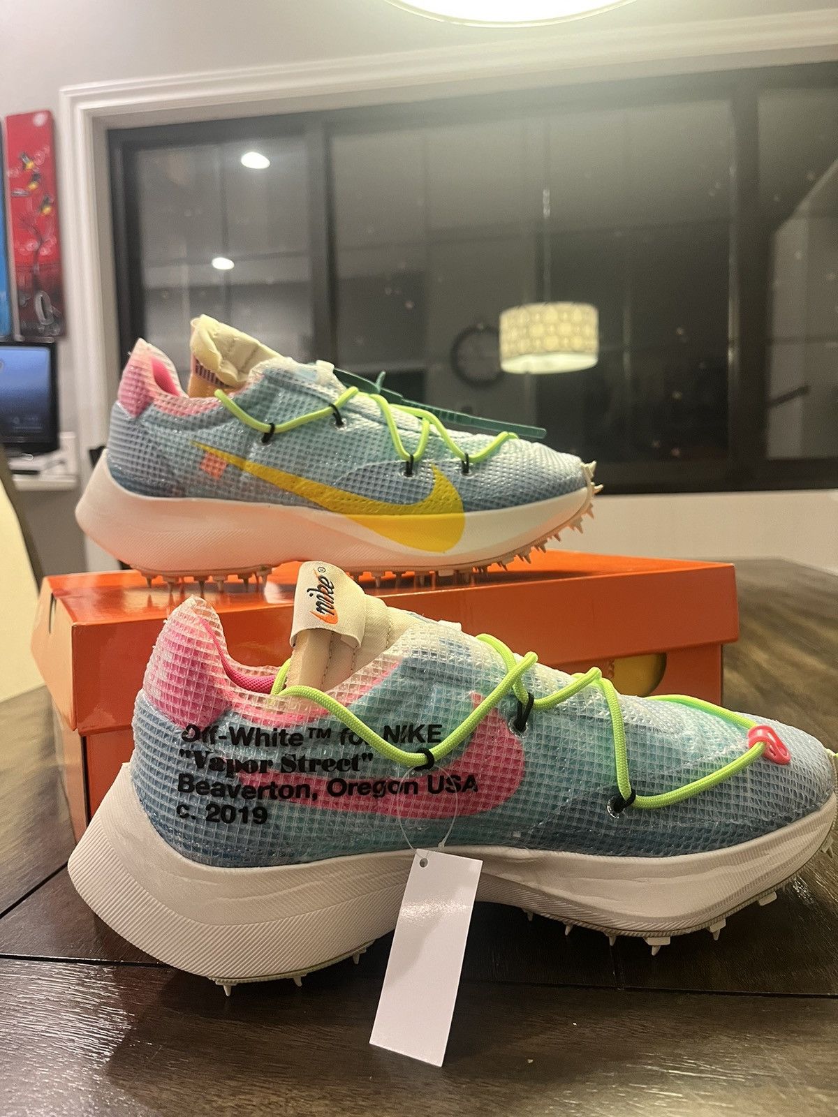 vapour street off white