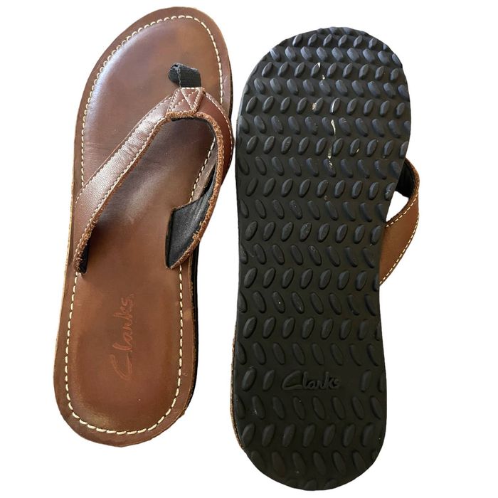 Clarks roxanna hot sale flip flops