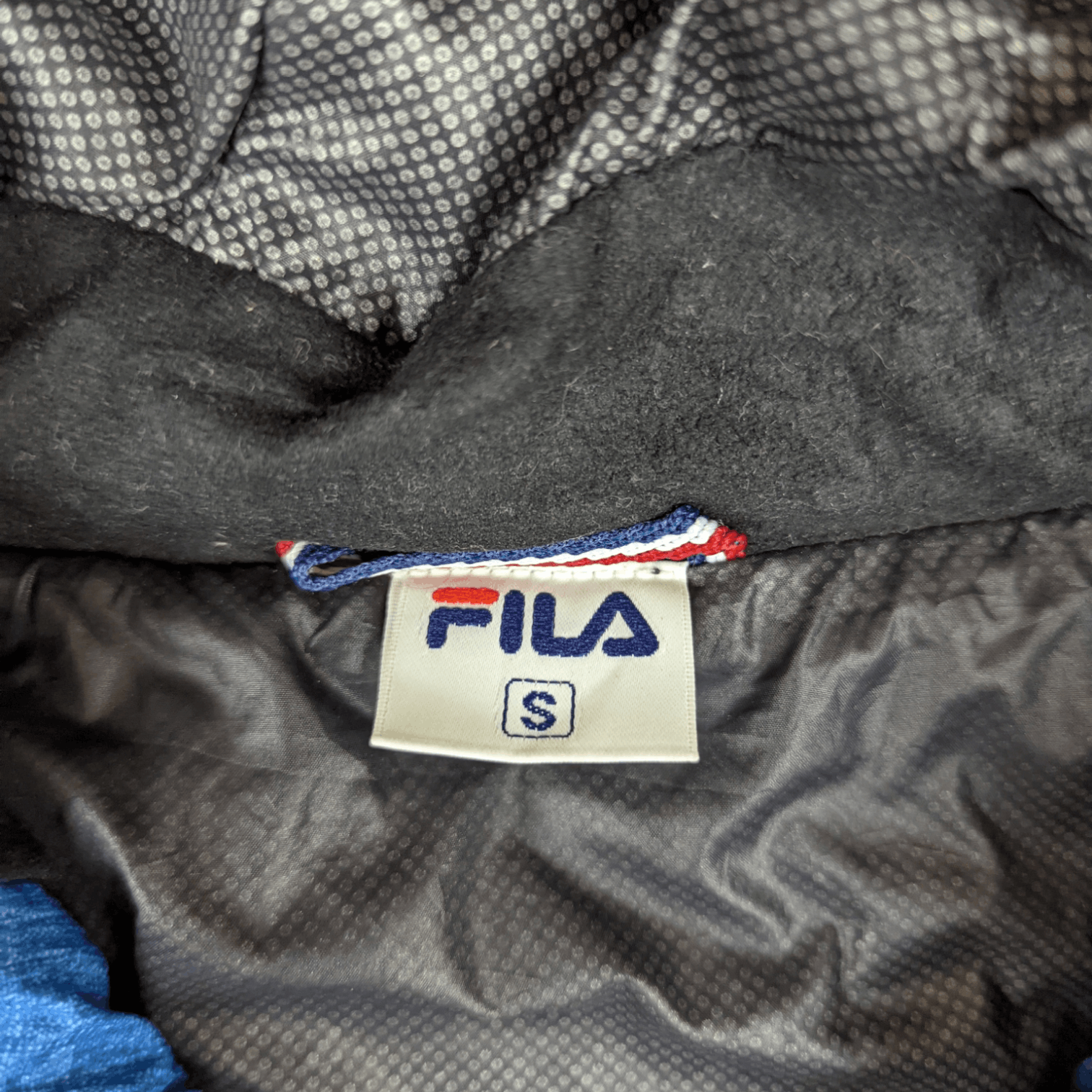 Fila Vintage 90's FILA Puffer Down Jacket Hoodie Size US S / EU 44-46 / 1 - 7 Thumbnail