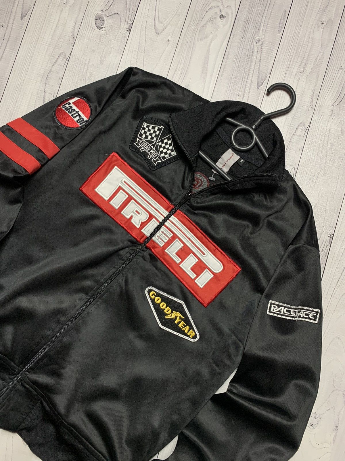 Vintage Vintage racing track jacket racing team big logo size M Size US M / EU 48-50 / 2 - 2 Thumbnail