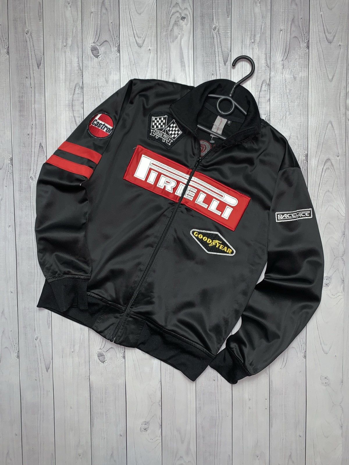 Vintage Vintage racing track jacket racing team big logo size M Size US M / EU 48-50 / 2 - 1 Thumbnail