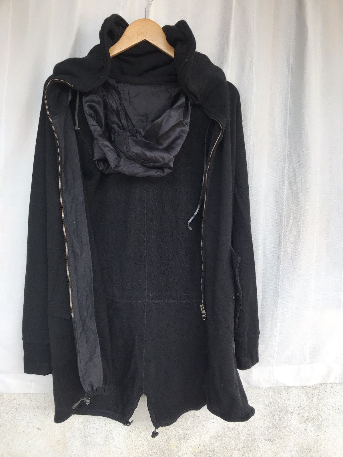 MASAHIROMARUYAMA × Nude: Masahiko Maruyama NUDE: MASAHIKO MARUYAMA DOUBLE HOODED Size US M / EU 48-50 / 2 - 9 Thumbnail
