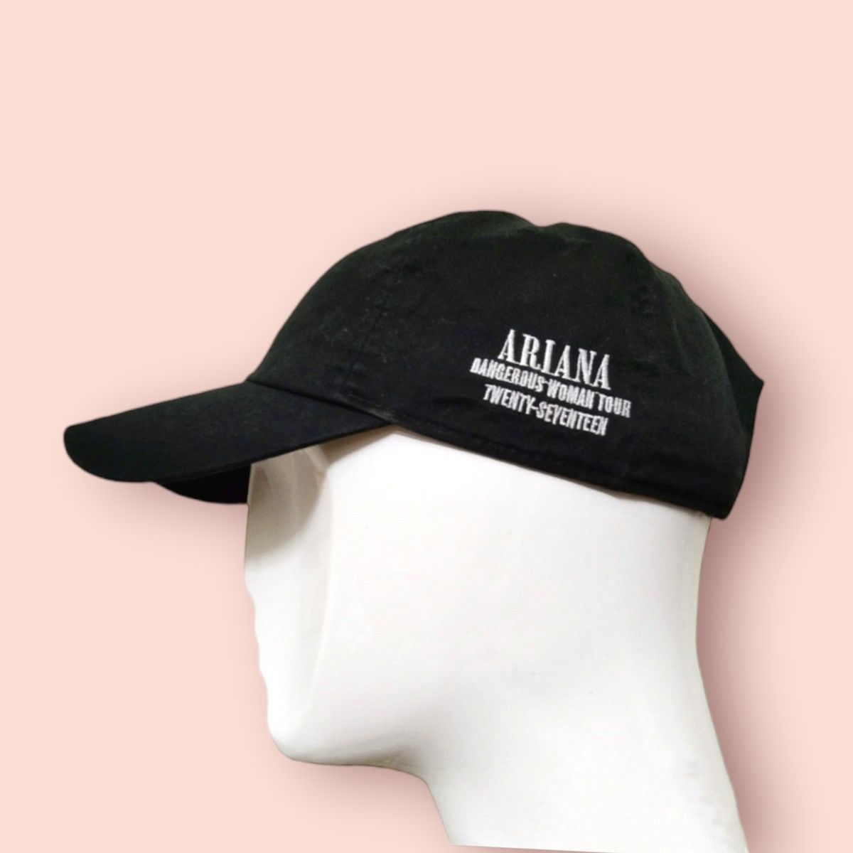 Band Tees × Japanese Brand RARE ARIANA GRANDE DANGEROUS WOMAN TOUR 2017 Size ONE SIZE - 1 Thumbnail