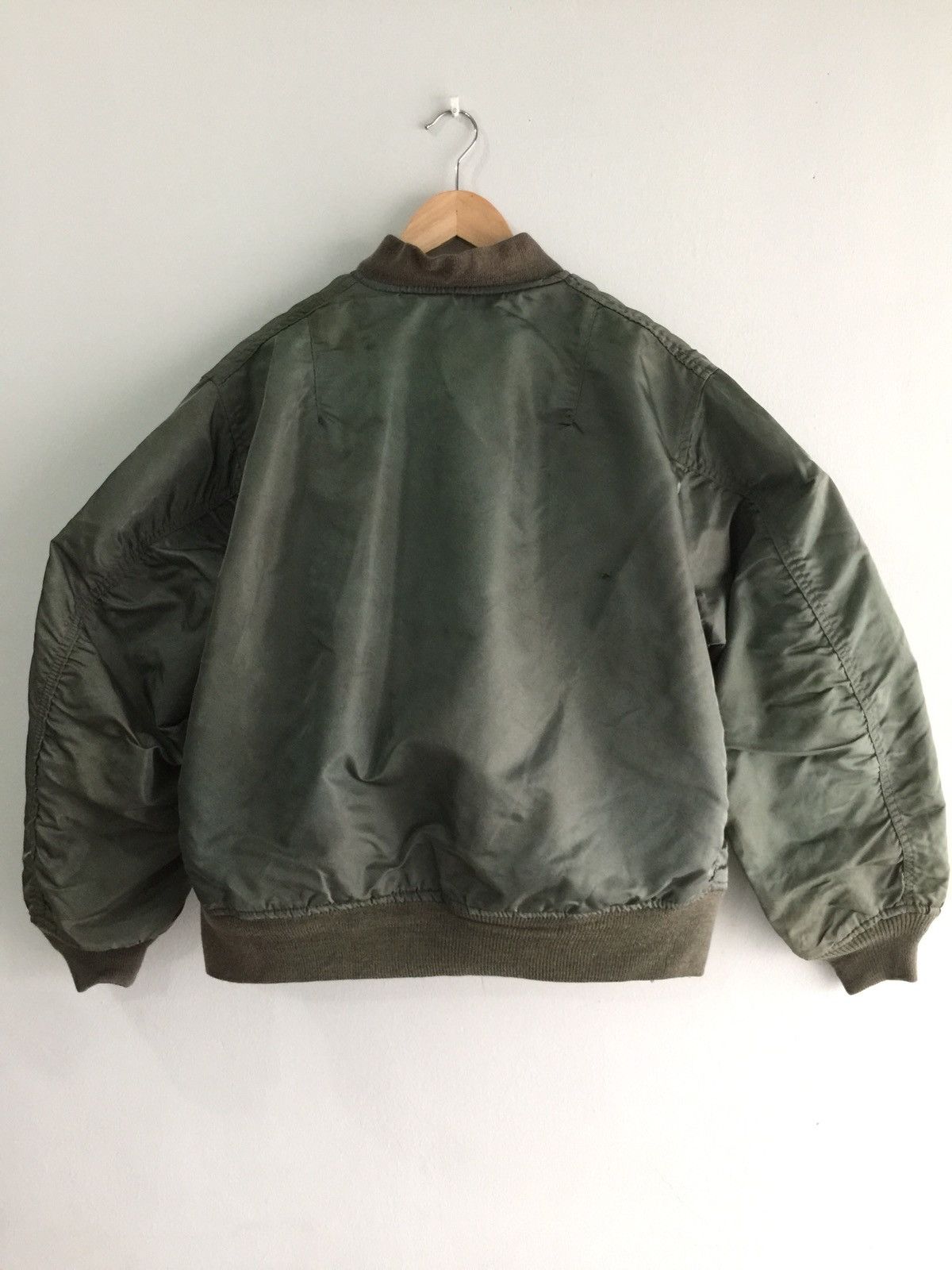 Vintage Bombers Style Jacket Green Army Size US M / EU 48-50 / 2 - 5 Thumbnail