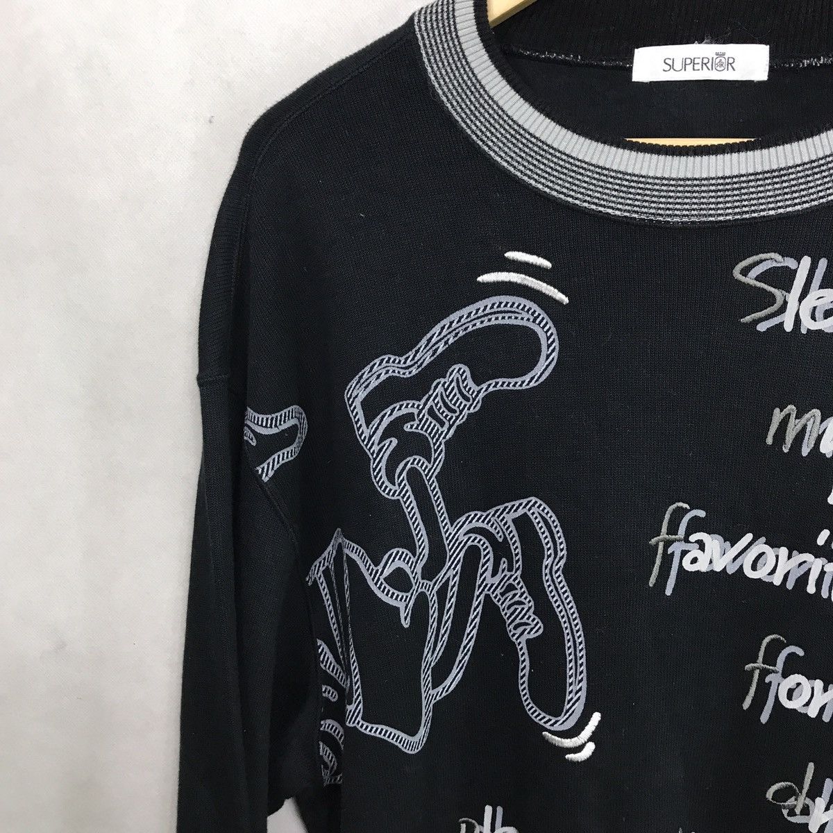 Vintage Superior embroidery sweatshirt Size US L / EU 52-54 / 3 - 6 Thumbnail