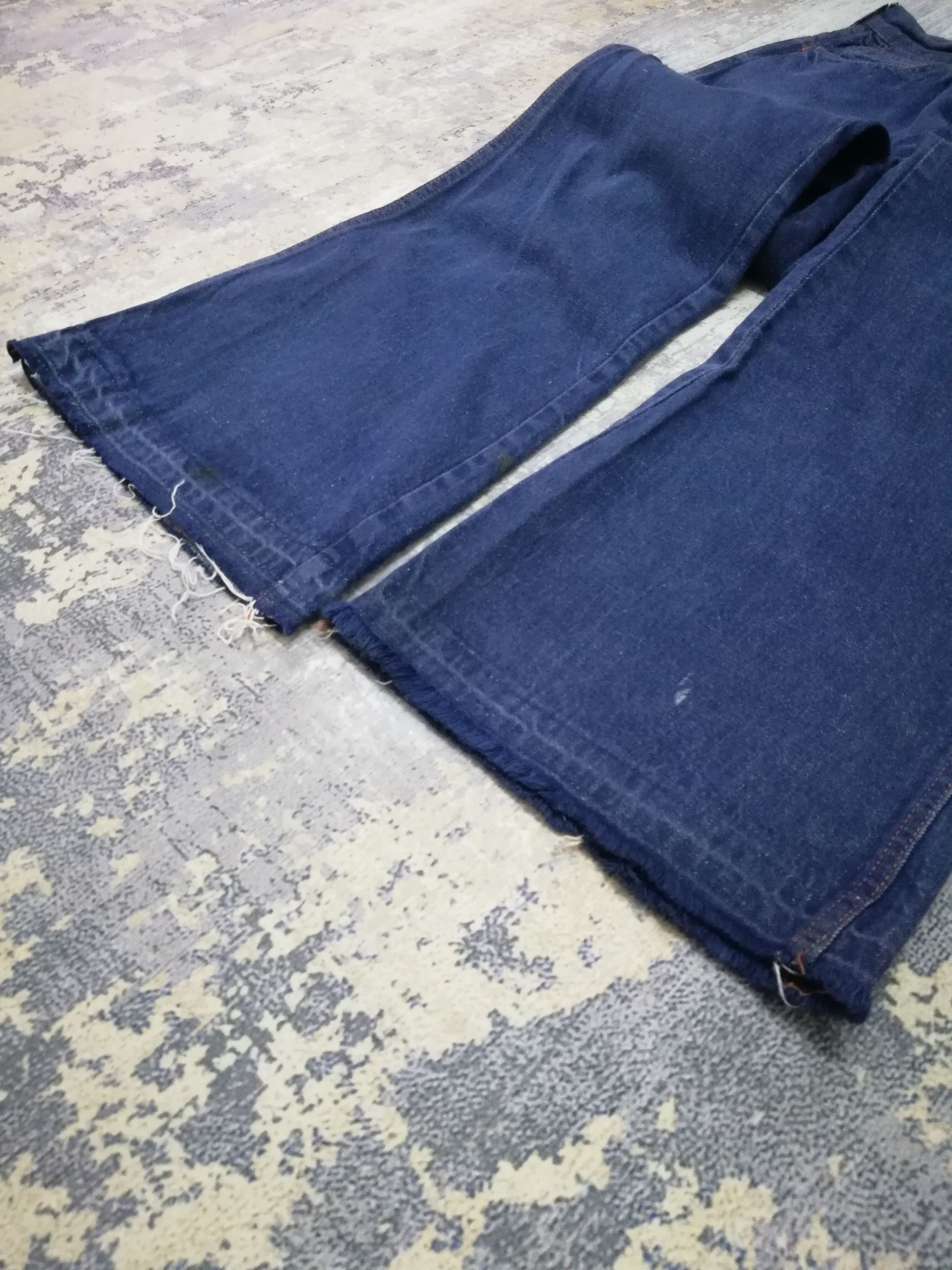 Levi's Vintage 70s Levi’s Big E White Tab Flare Bell Bottom Jeans Size US 27 - 12 Thumbnail