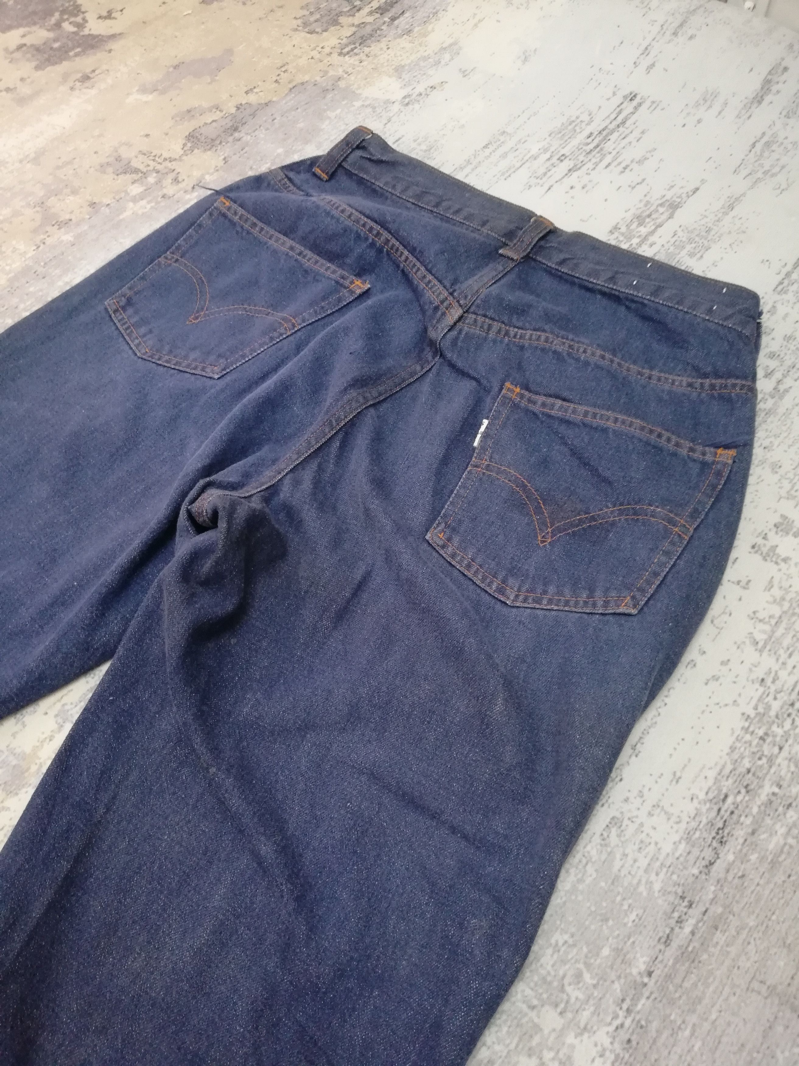 Levi's Vintage 70s Levi’s Big E White Tab Flare Bell Bottom Jeans Size US 27 - 9 Thumbnail