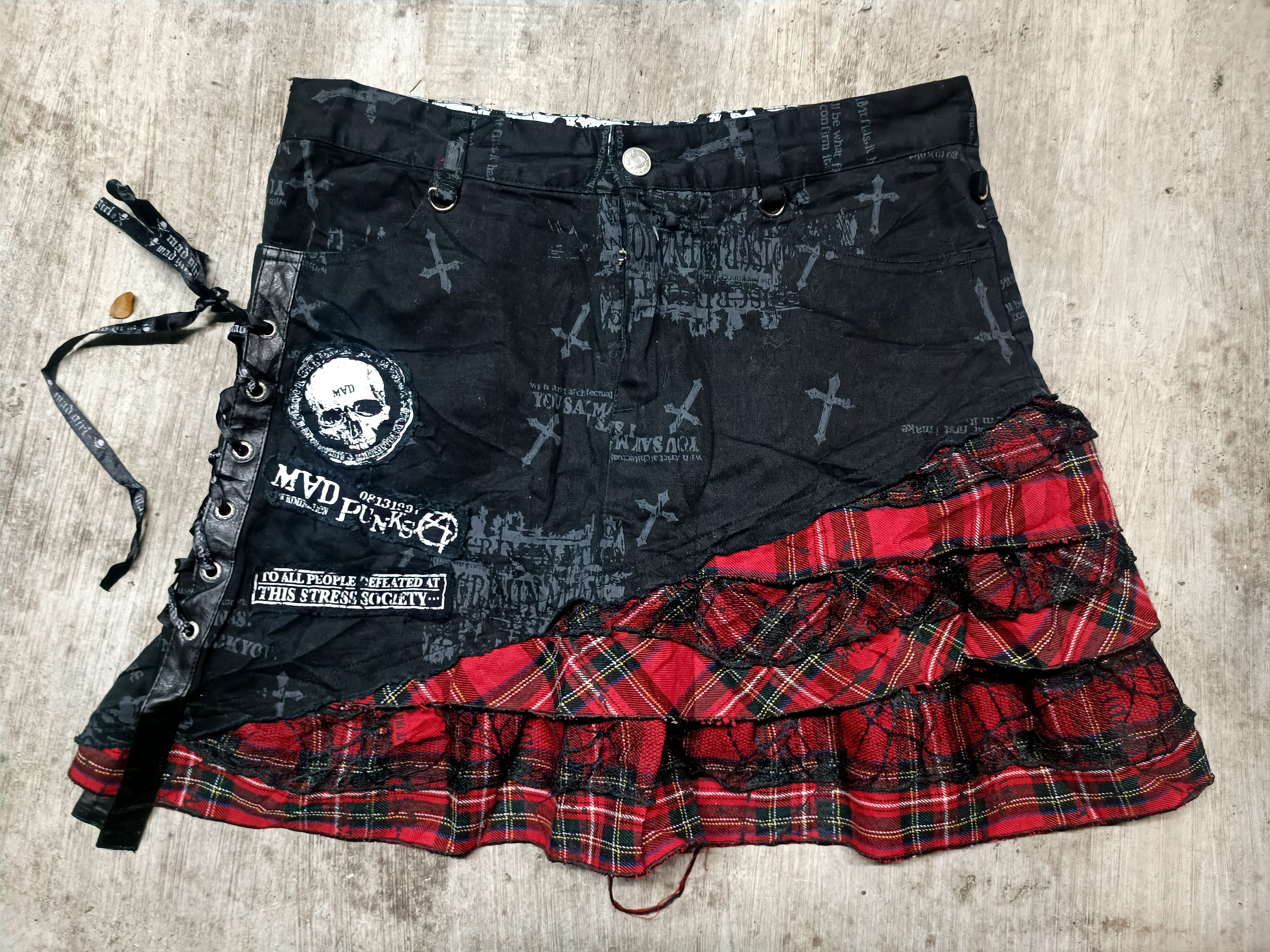 Mad Punks | Grailed